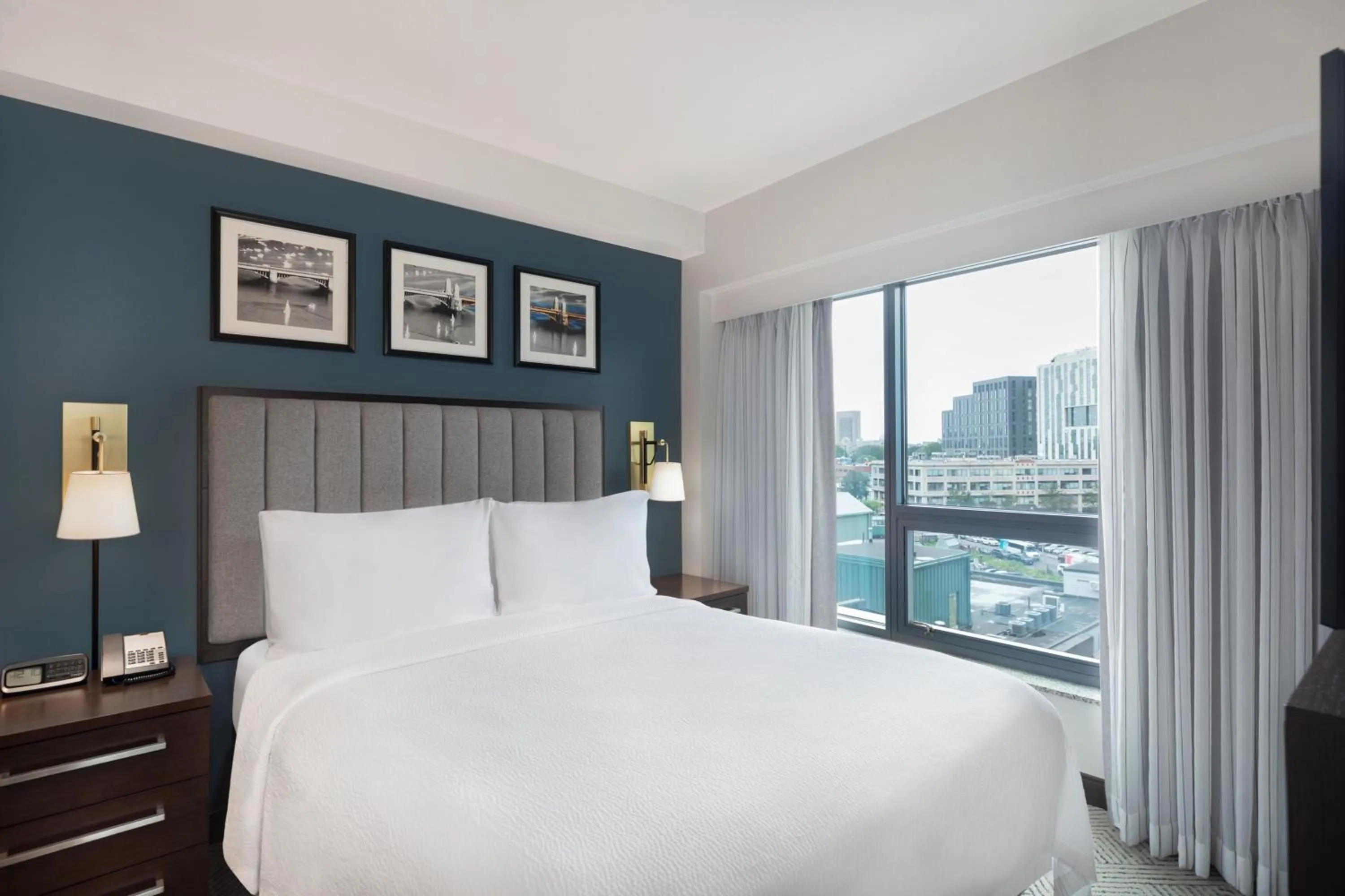 Bedroom, Bed in Residence Inn by Marriott Boston Back Bay/Fenway