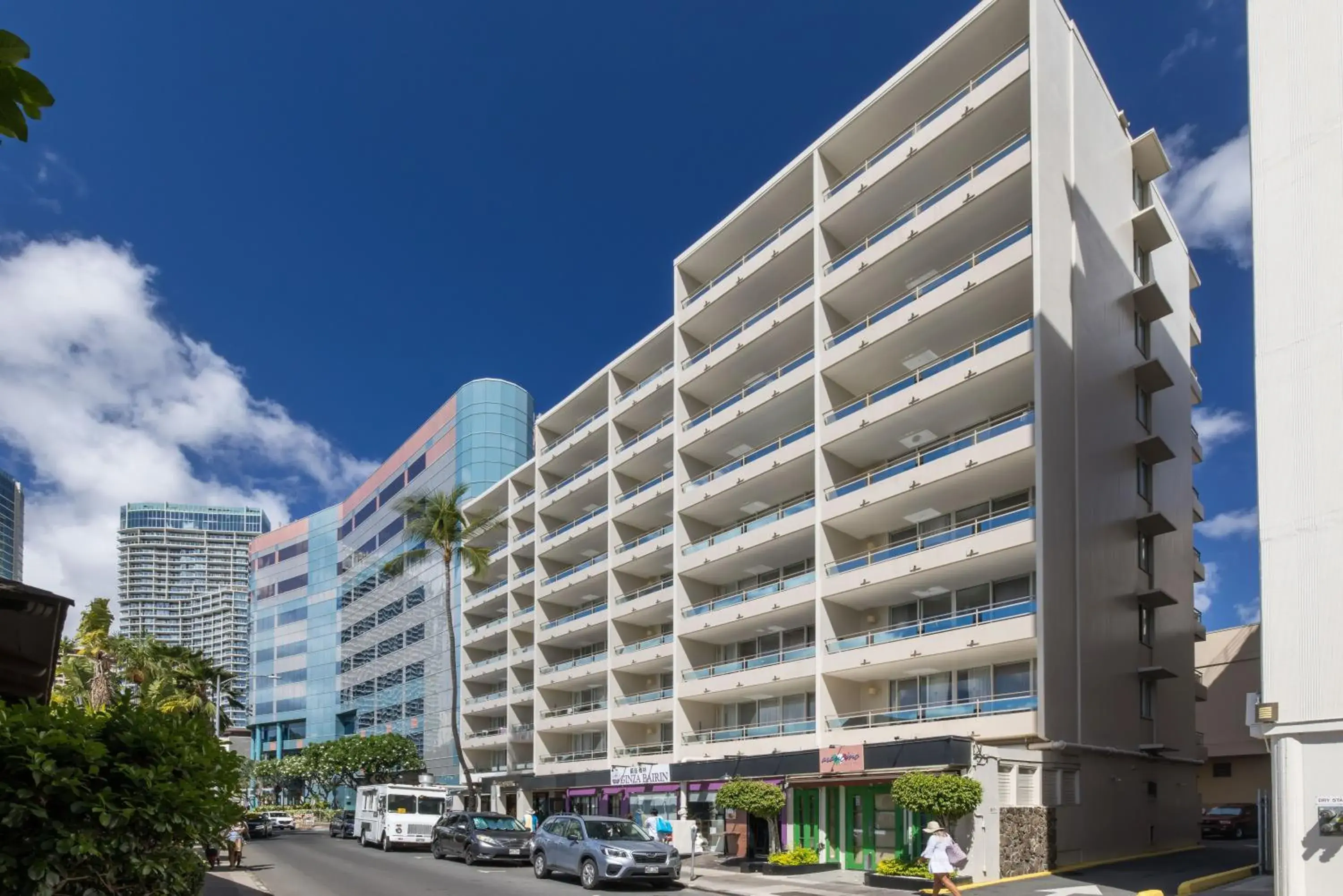 Property building in Regency on Beachwalk Waikiki by OUTRIGGER Property building in Regency on Beachwalk Waikiki by OUTRIGGER
