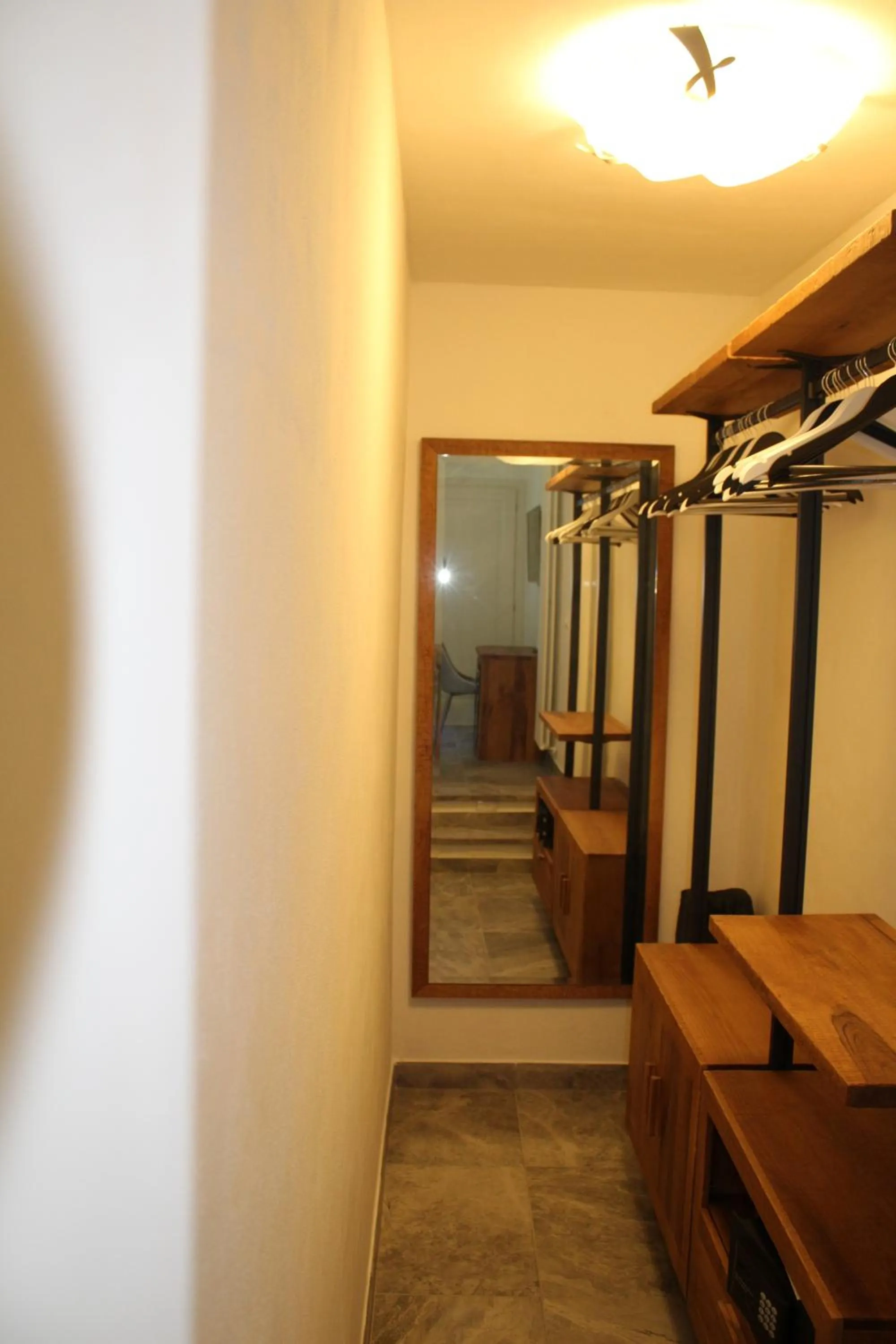 wardrobe in B&B Poggiobonizio