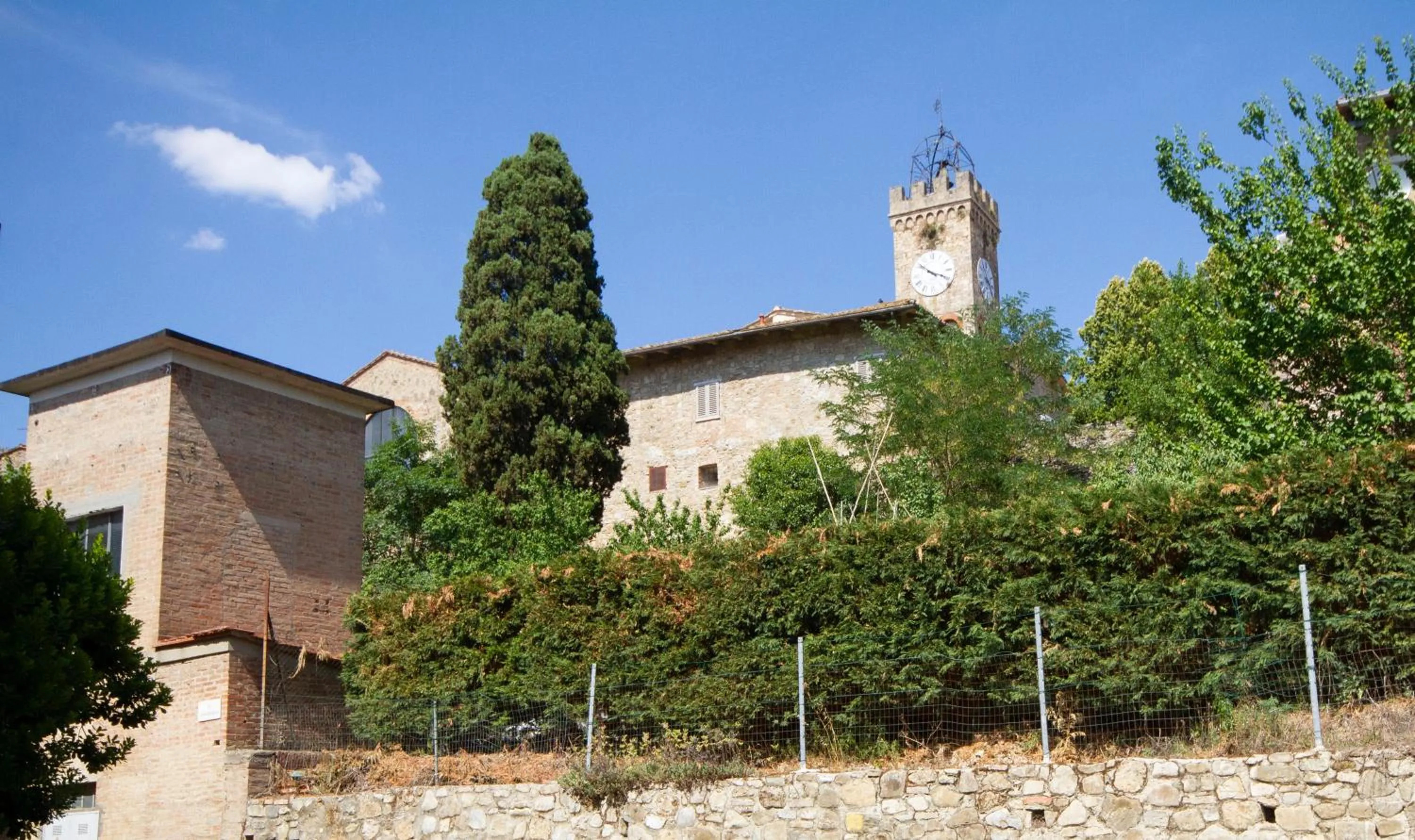 Property building in B&B Poggiobonizio