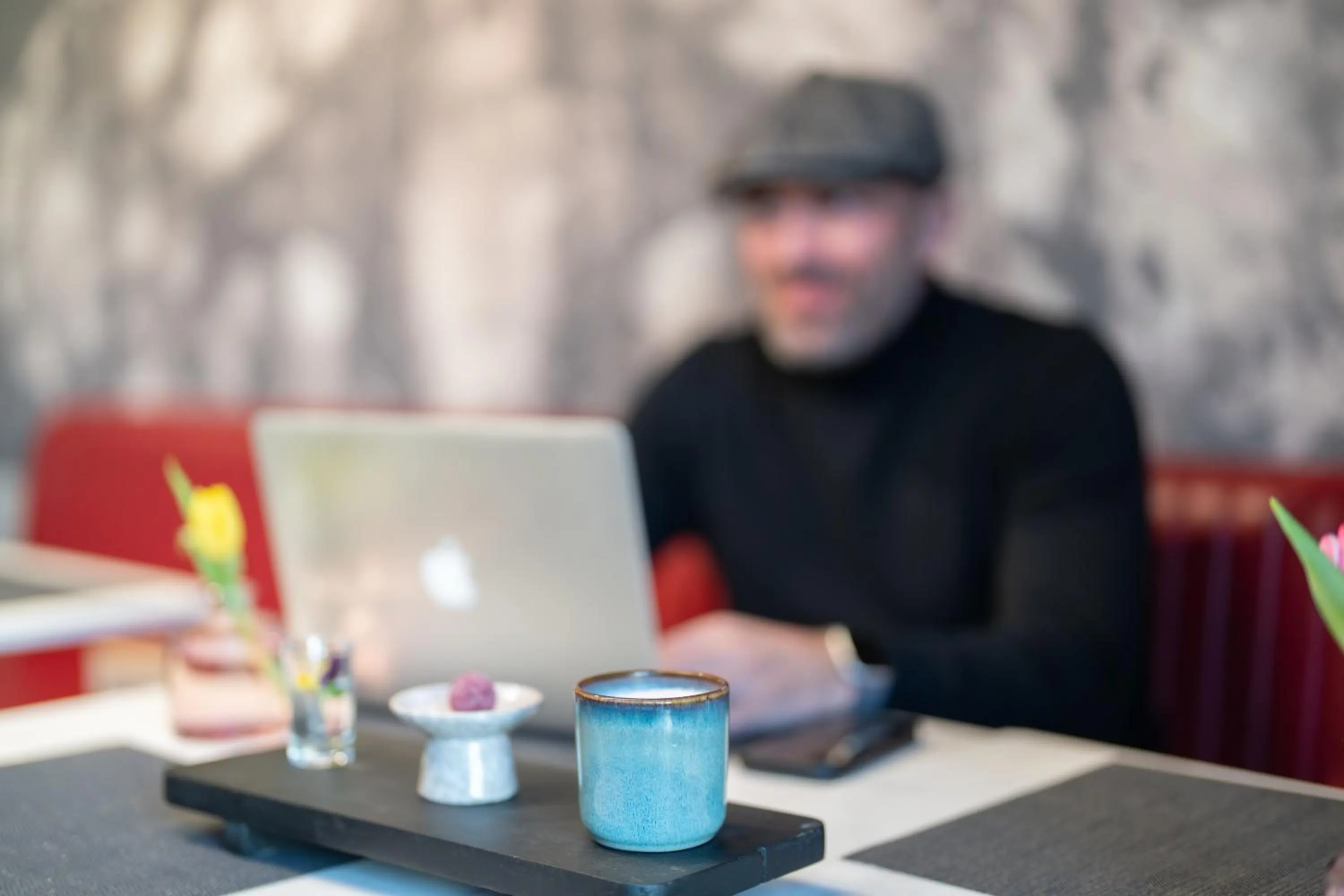 People in House of Records