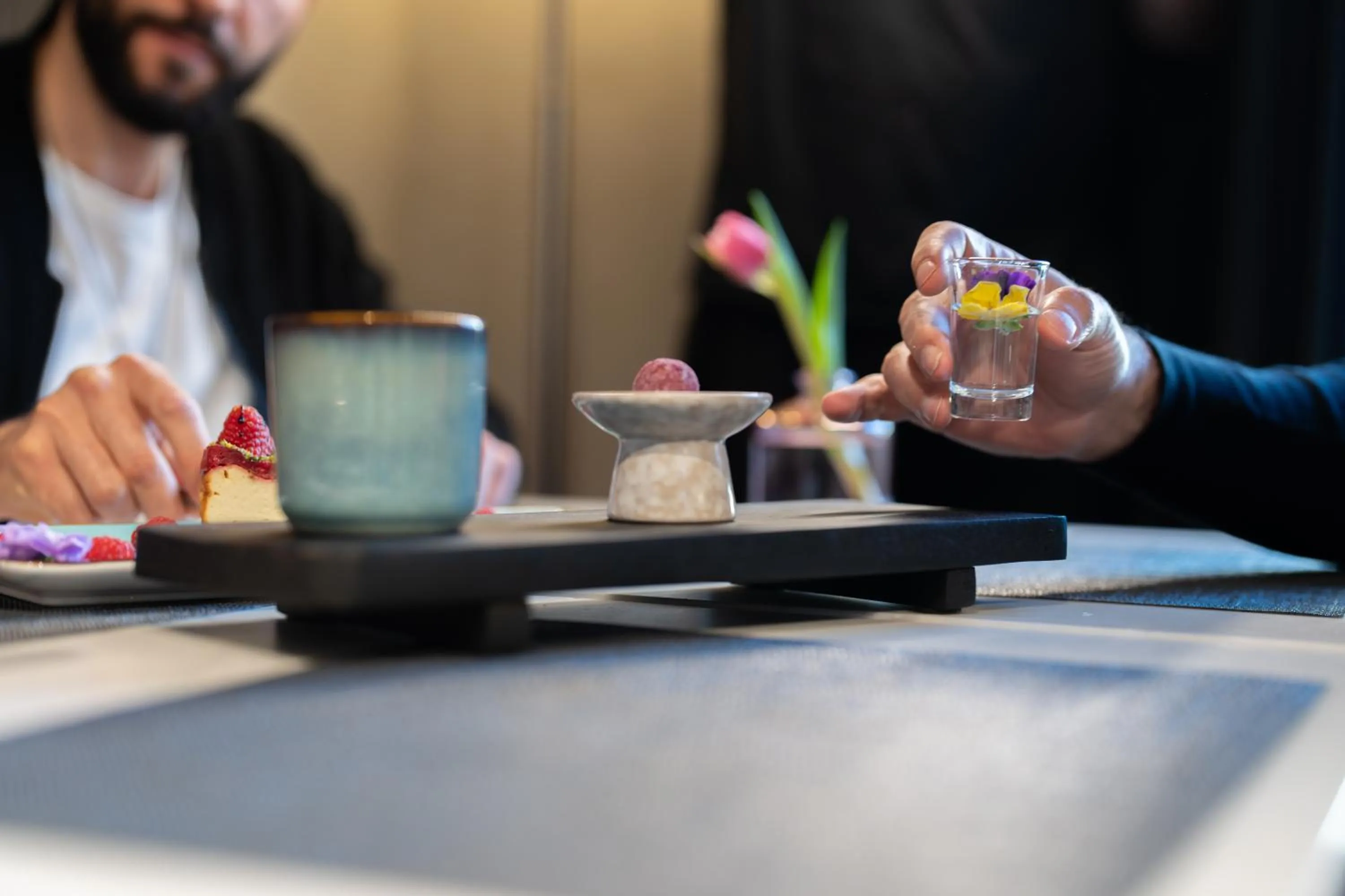 People in House of Records