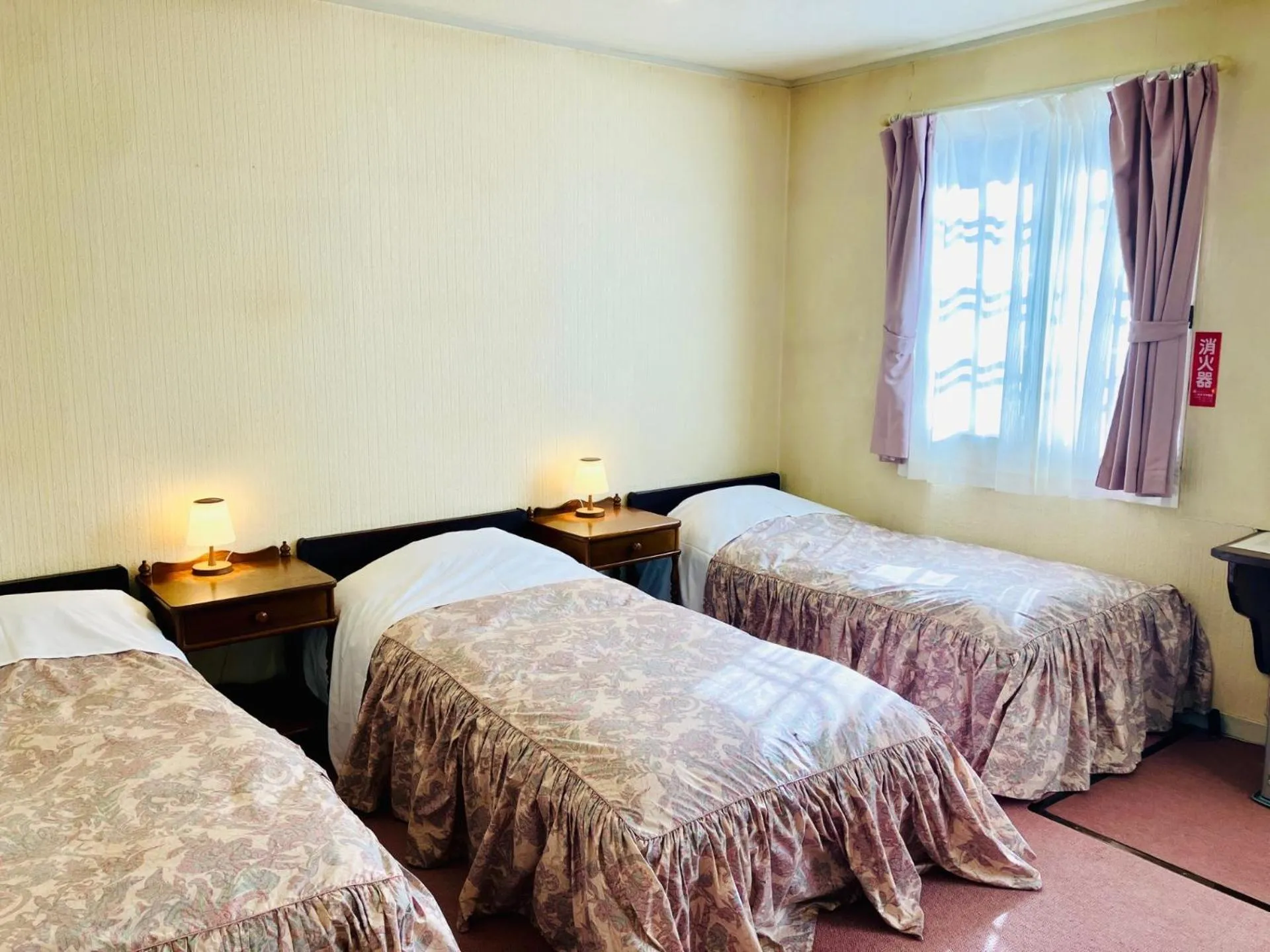 Petit Hotel and Restaurant Air Mail