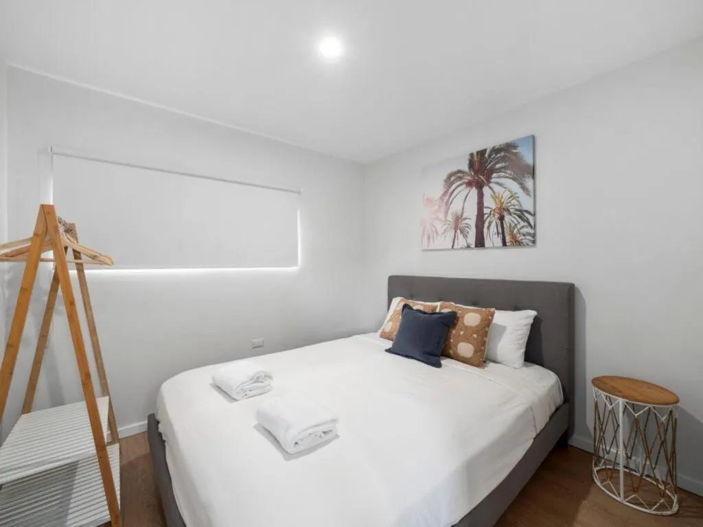 Bed in Ocean Park Motel & Holiday Apartments