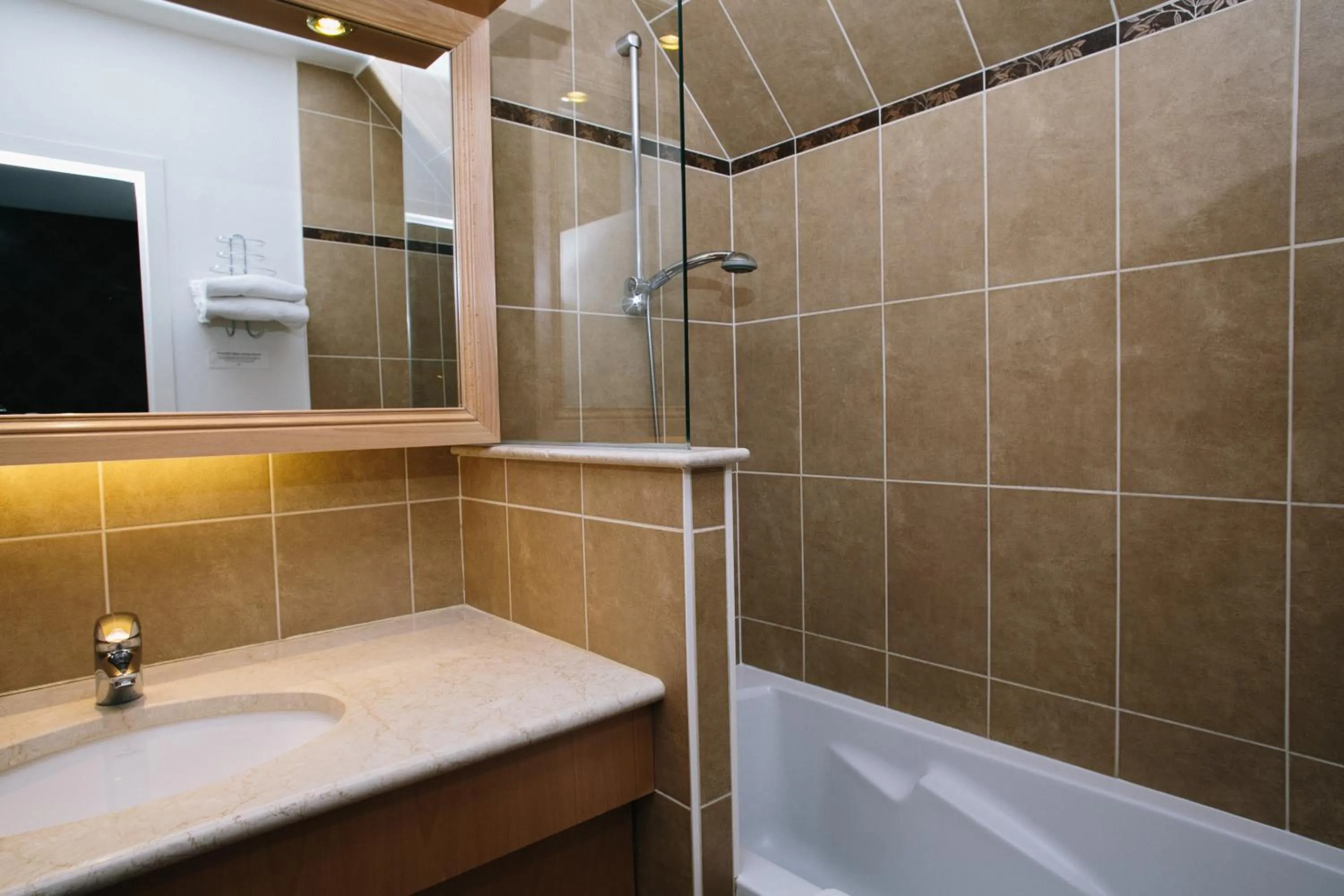 Bathroom in Le Relais Du Roy