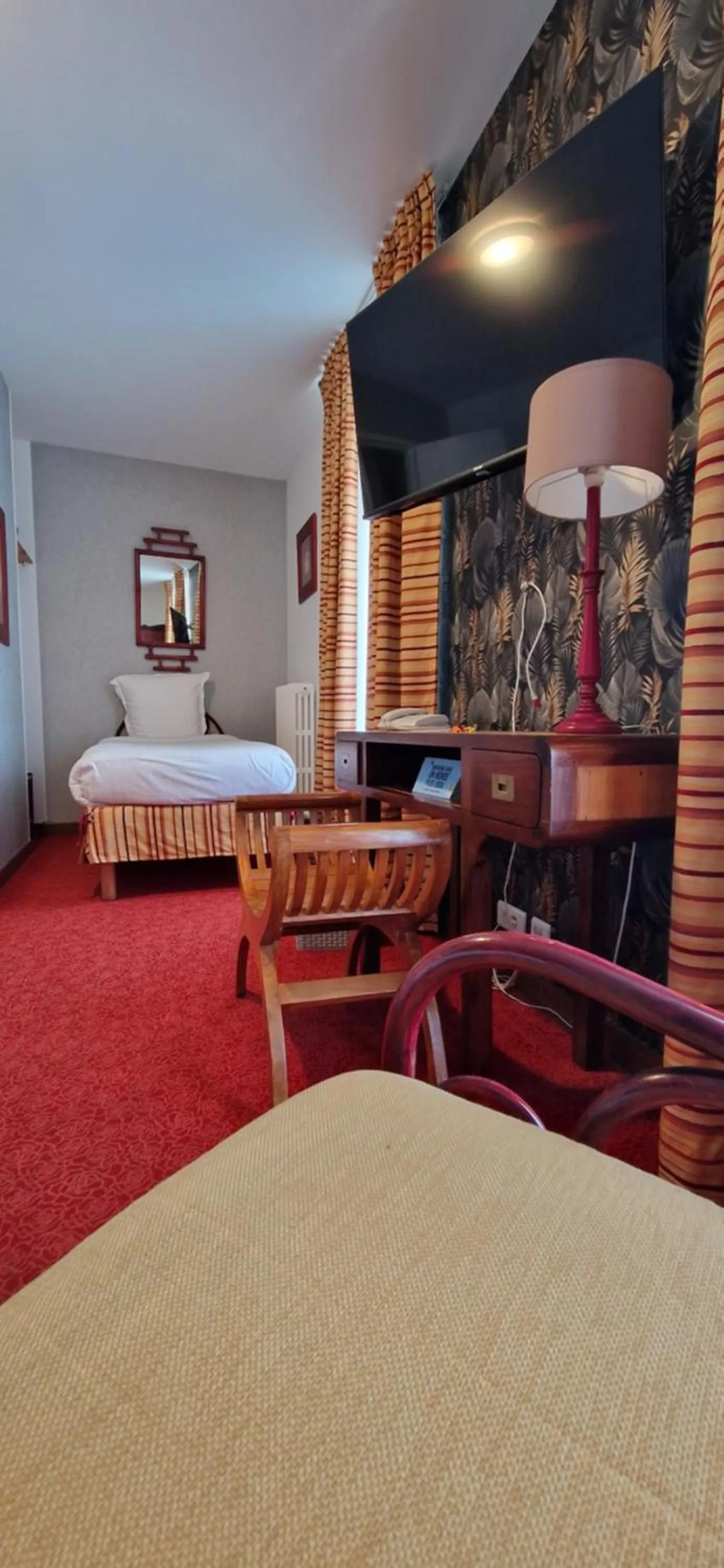 Bedroom in Brit Hotel Essentiel Pontivy Robic