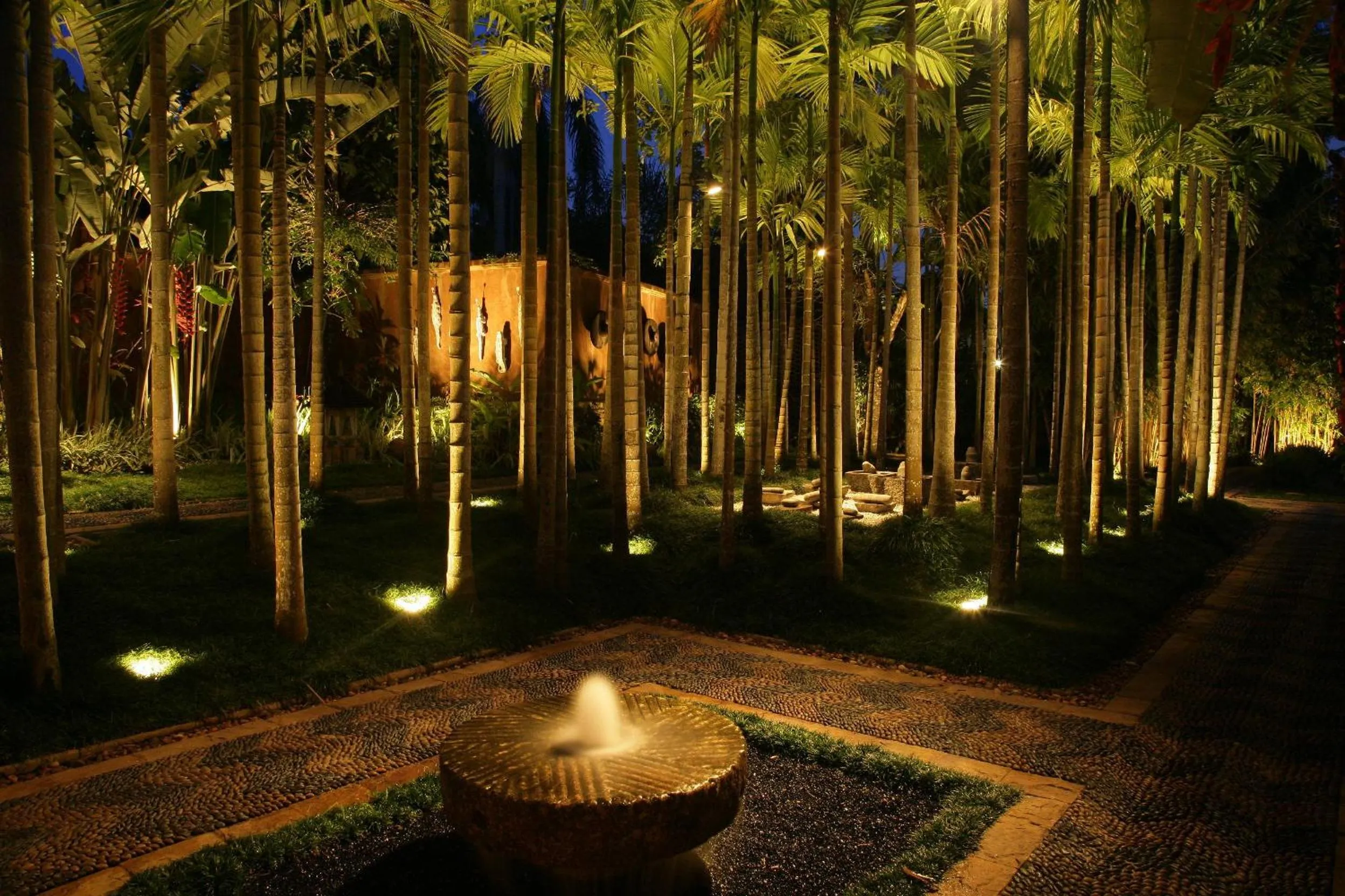 Facade/entrance in Howie's HomeStay