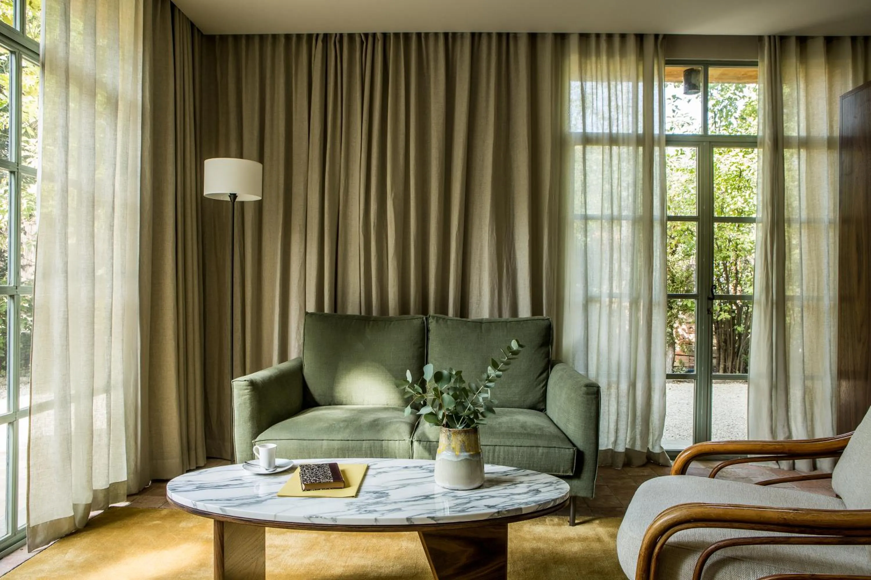 Living room in Le Pigonnet - Esprit de France