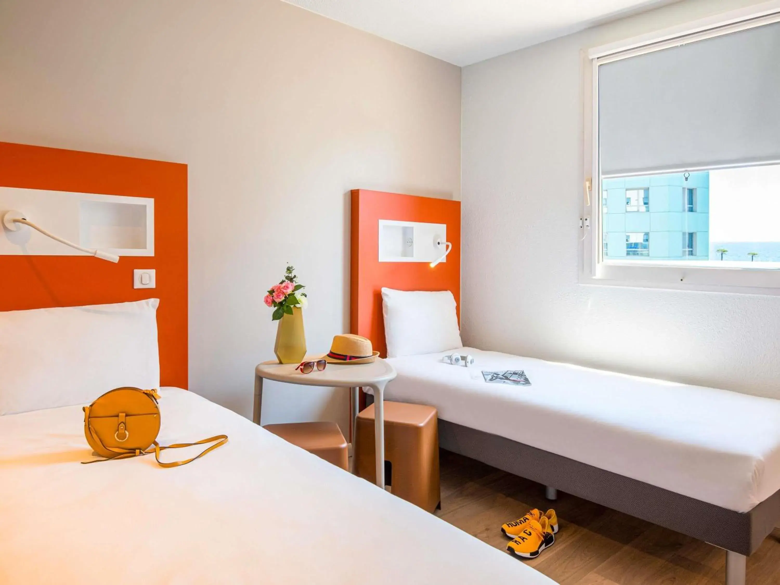 Bedroom, Bed in ibis budget Nice Californie Lenval Bedroom, Bed in ibis budget Nice Californie Lenval