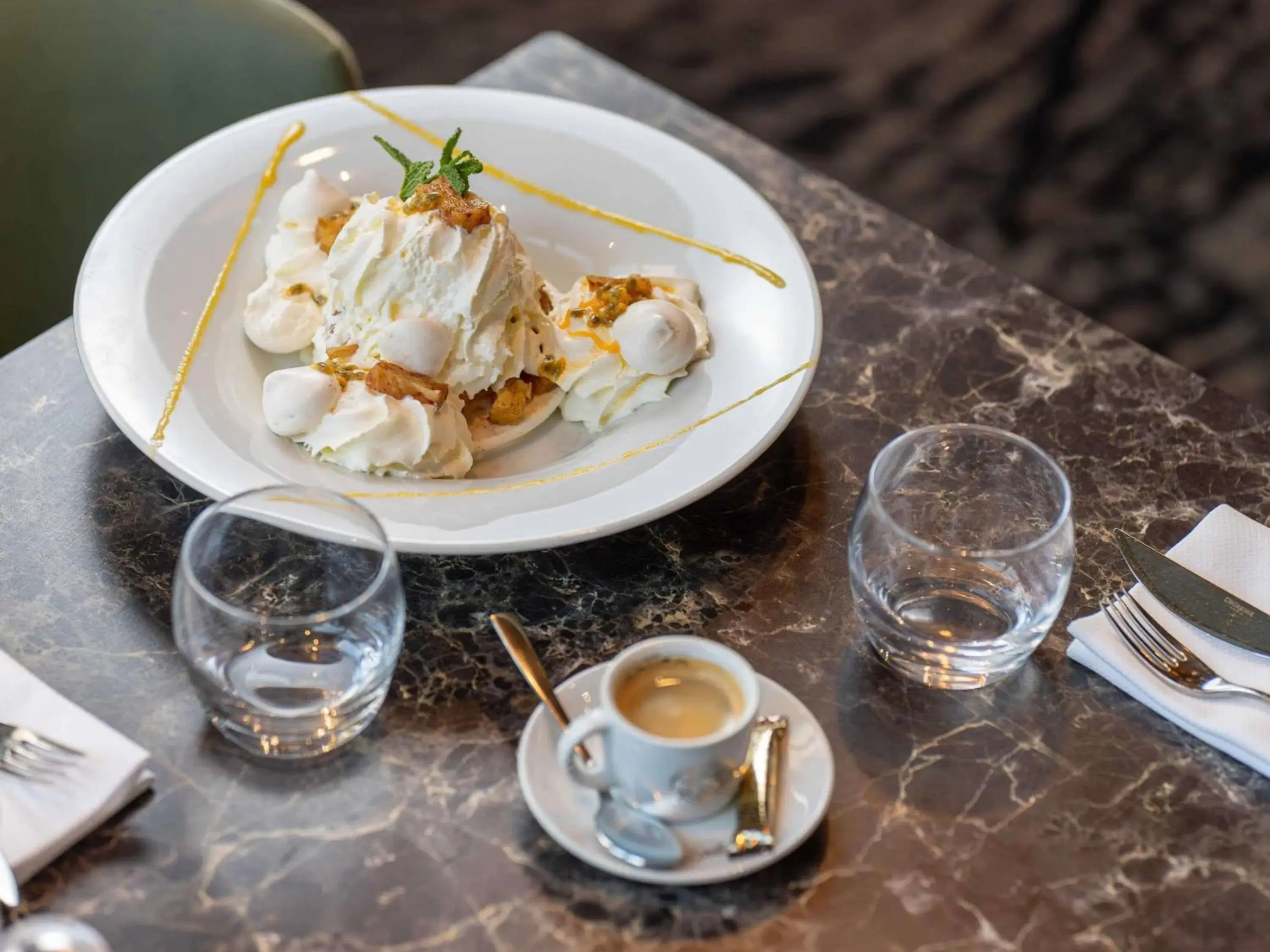 Restaurant/places to eat in ibis Lyon Gerland Musée des Confluences Restaurant/places to eat in ibis Lyon Gerland Musée des Confluences