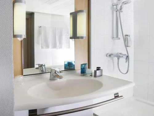 ibis Lyon Gerland Musée des Confluences