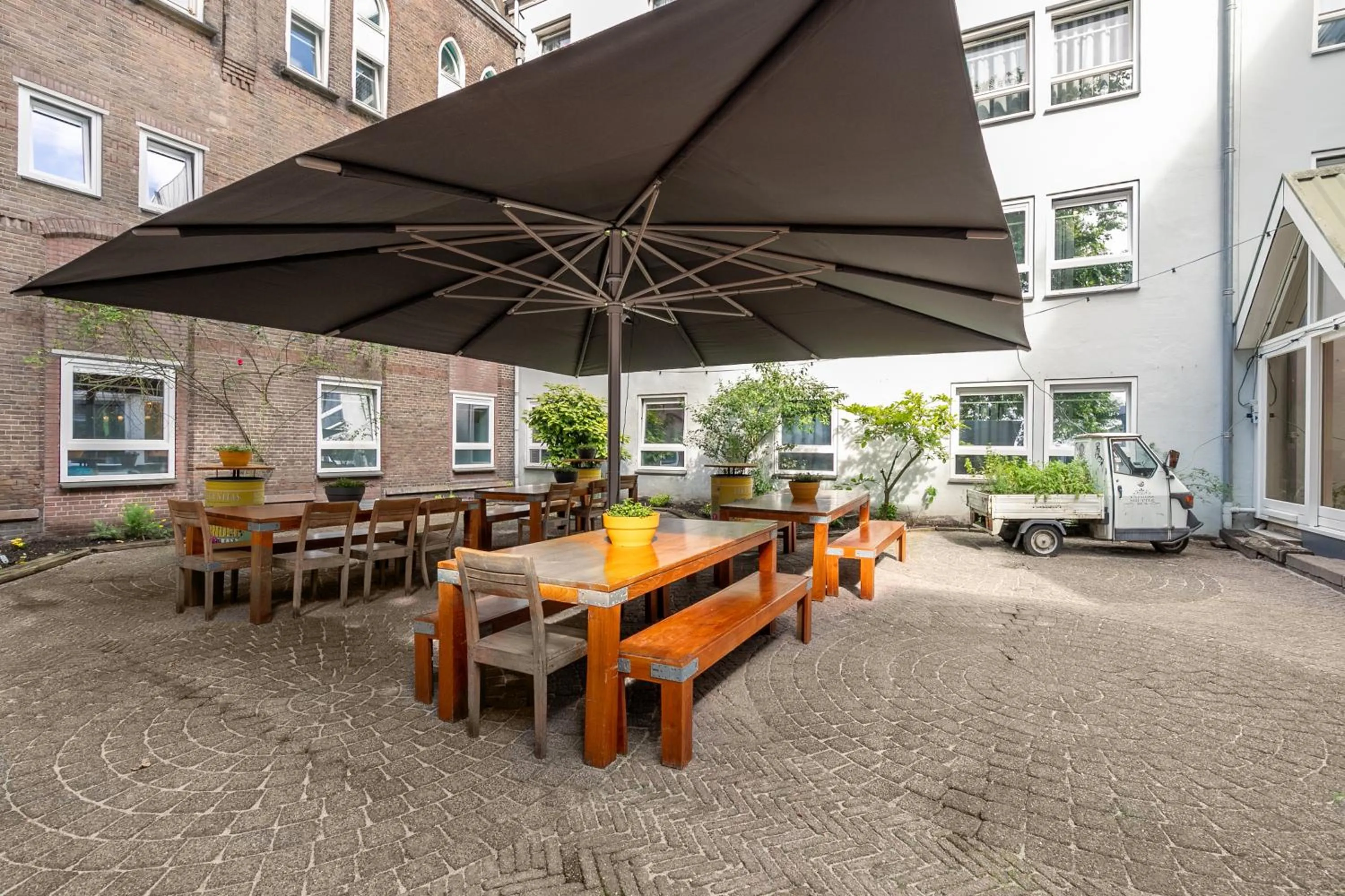 Garden in Hans Brinker Hostel Amsterdam