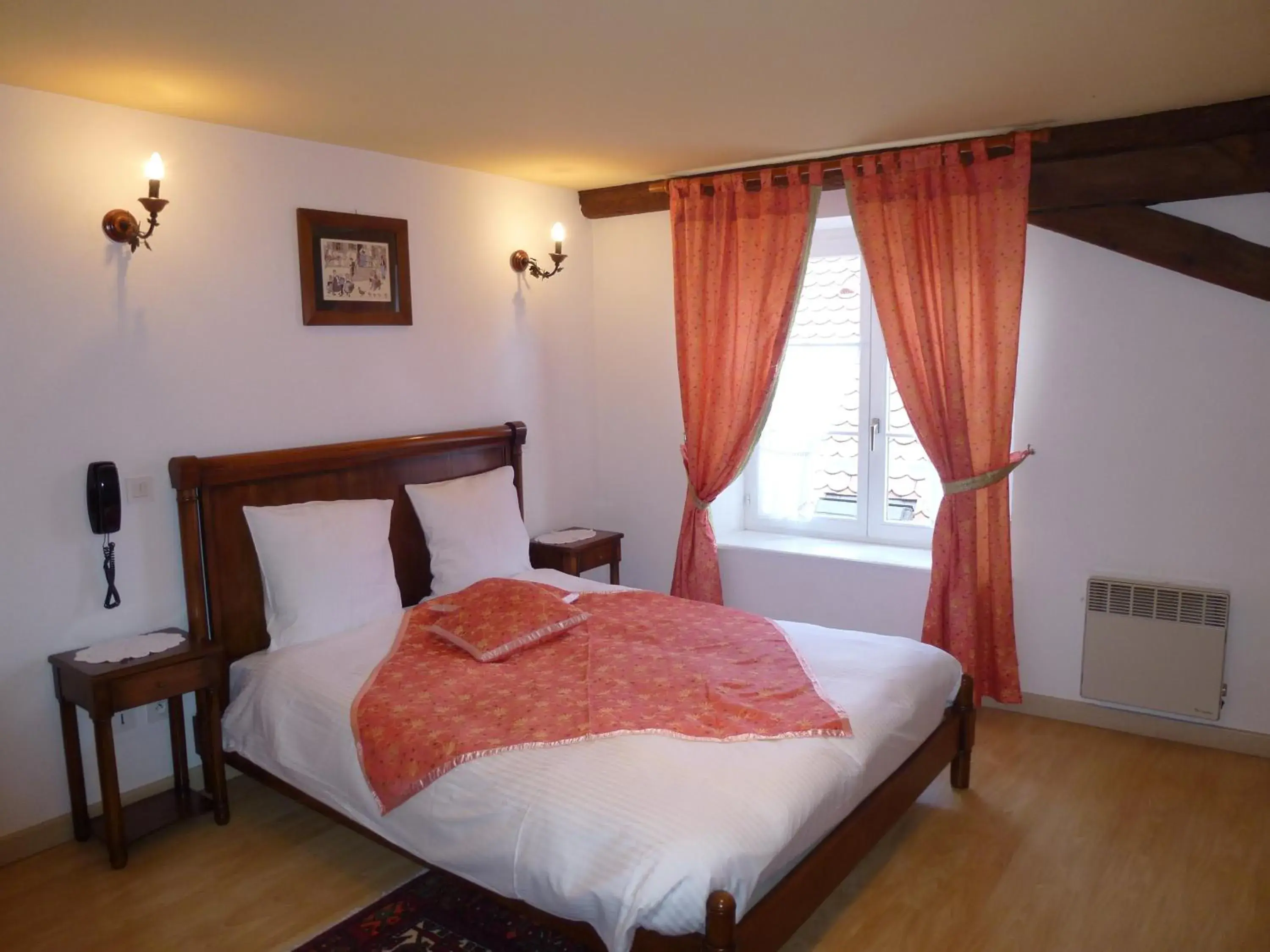 Bedroom, Bed in La Cour du Bailli Suites & Spa