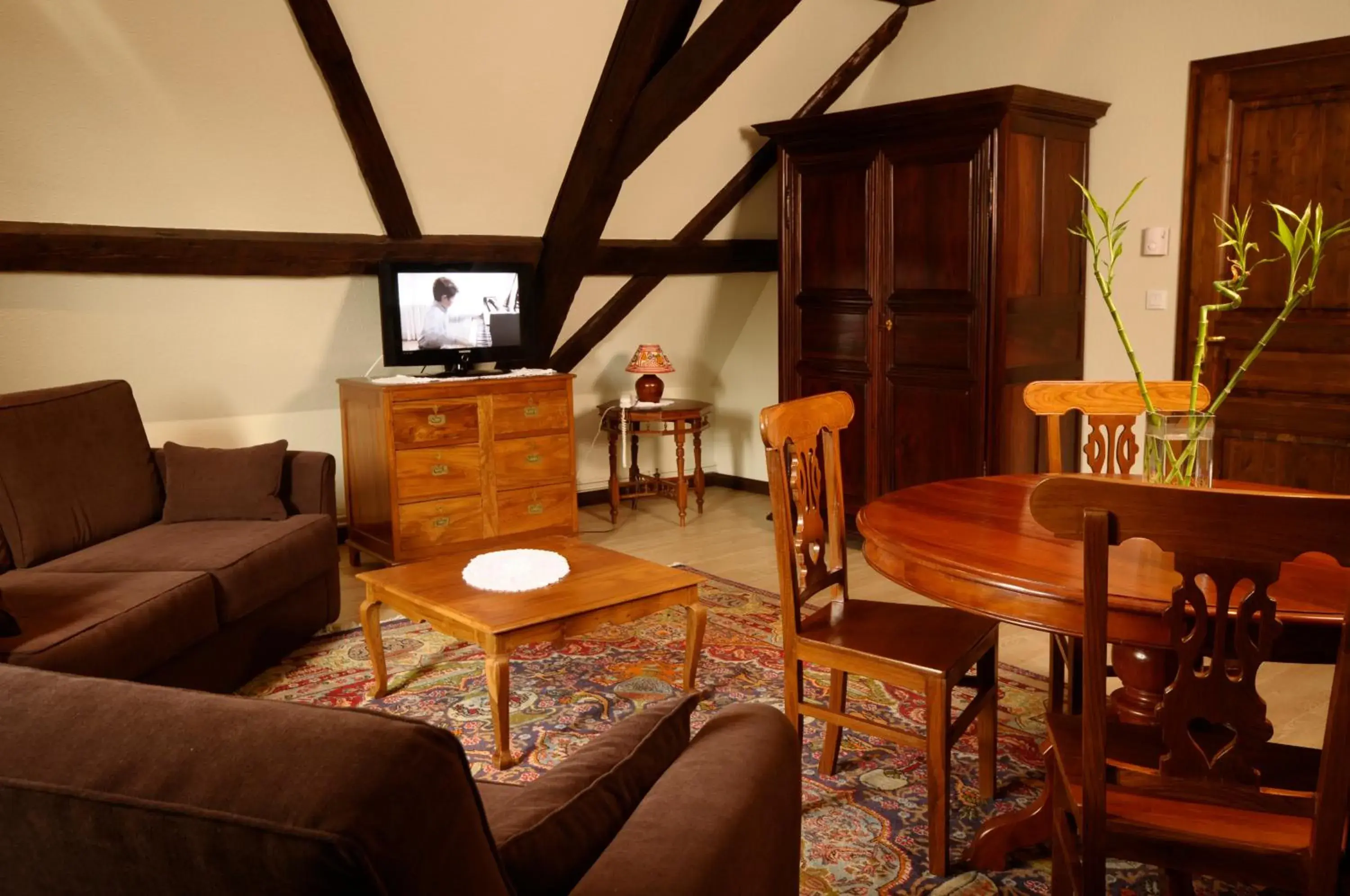 Seating Area in La Cour du Bailli Suites & Spa