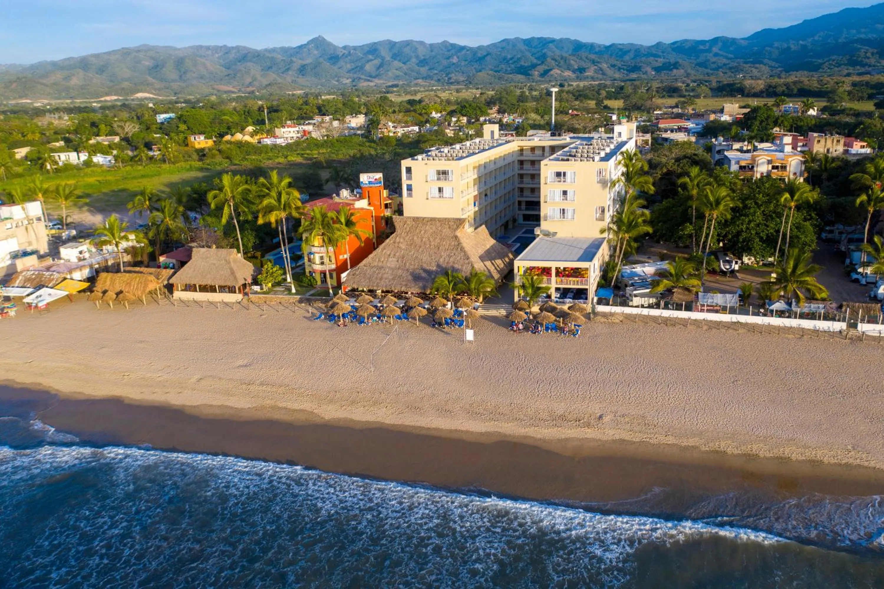 Property building in Decameron Isla Coral Guayabitos, Ramada All-Inclusive Resort