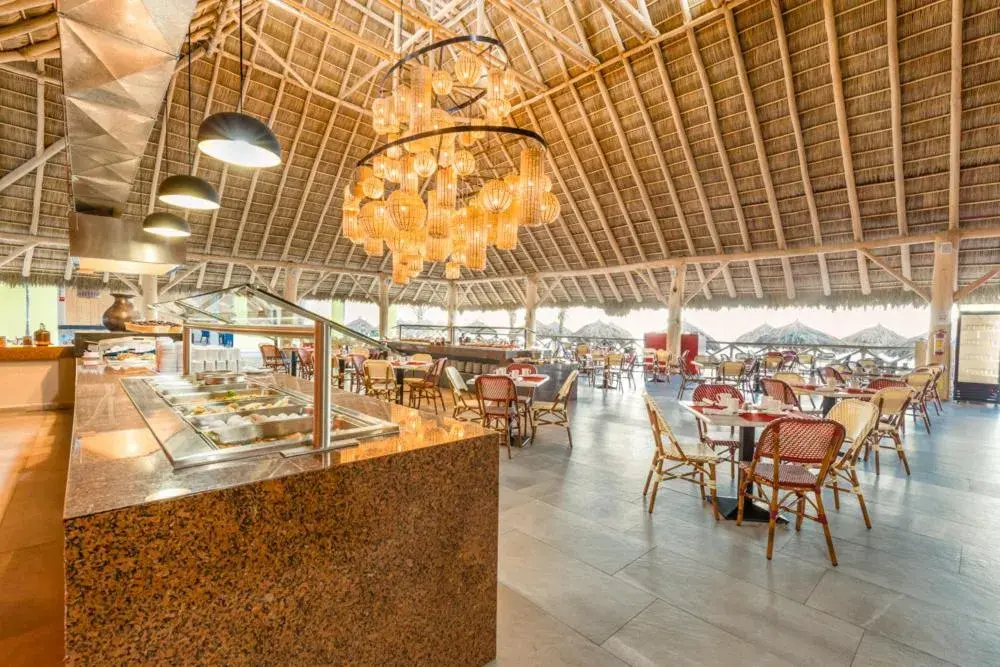 Property building in Decameron Isla Coral Guayabitos, Ramada All-Inclusive Resort Property building in Decameron Isla Coral Guayabitos, Ramada All-Inclusive Resort