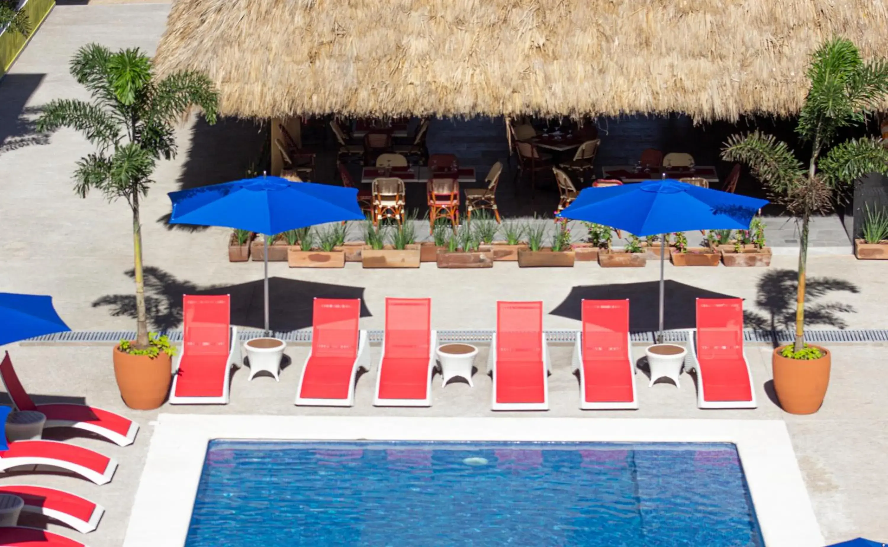 Day in Decameron Isla Coral Guayabitos, Ramada All-Inclusive Resort Day in Decameron Isla Coral Guayabitos, Ramada All-Inclusive Resort