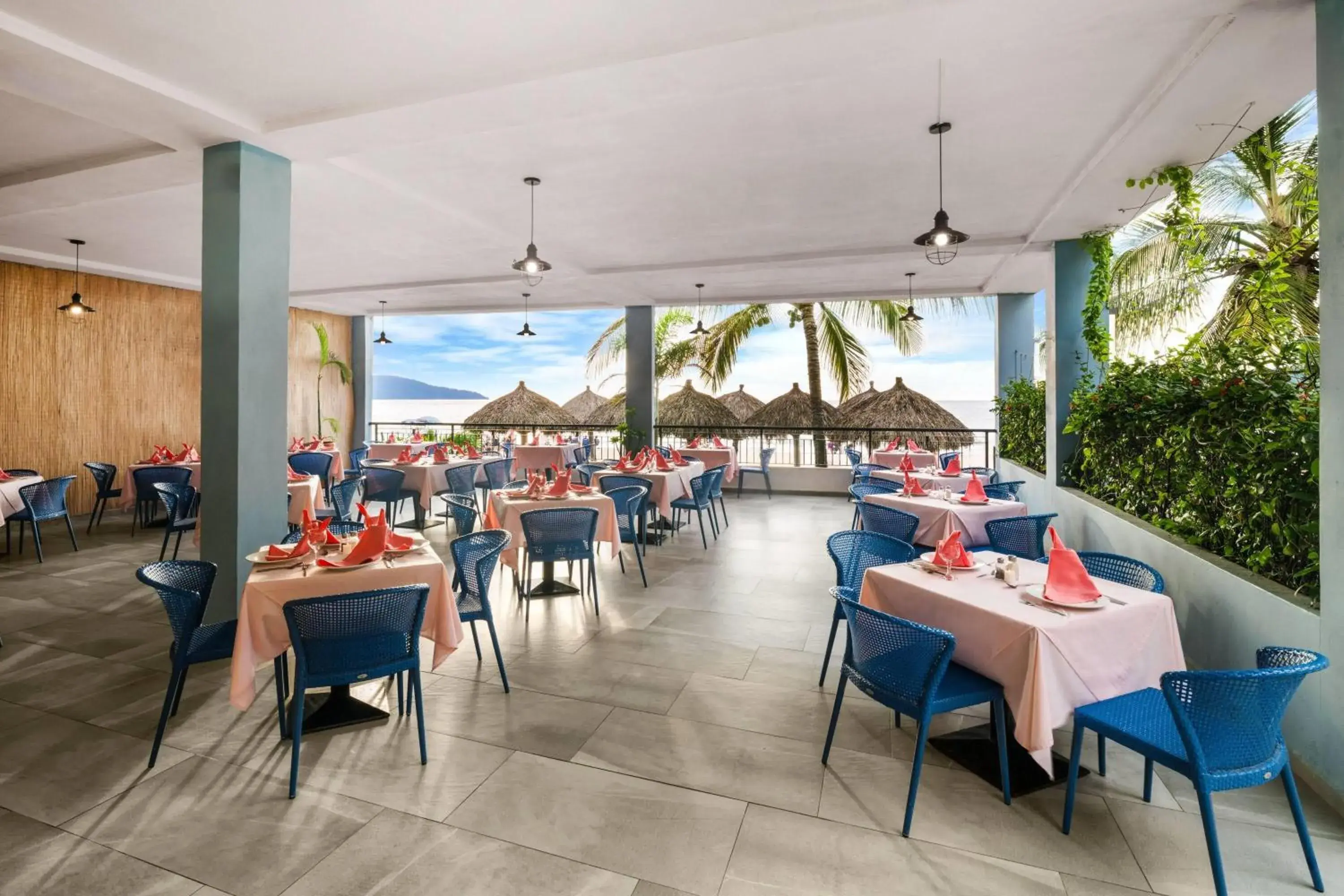 Restaurant/places to eat in Decameron Isla Coral Guayabitos, Ramada All-Inclusive Resort Restaurant/places to eat in Decameron Isla Coral Guayabitos, Ramada All-Inclusive Resort