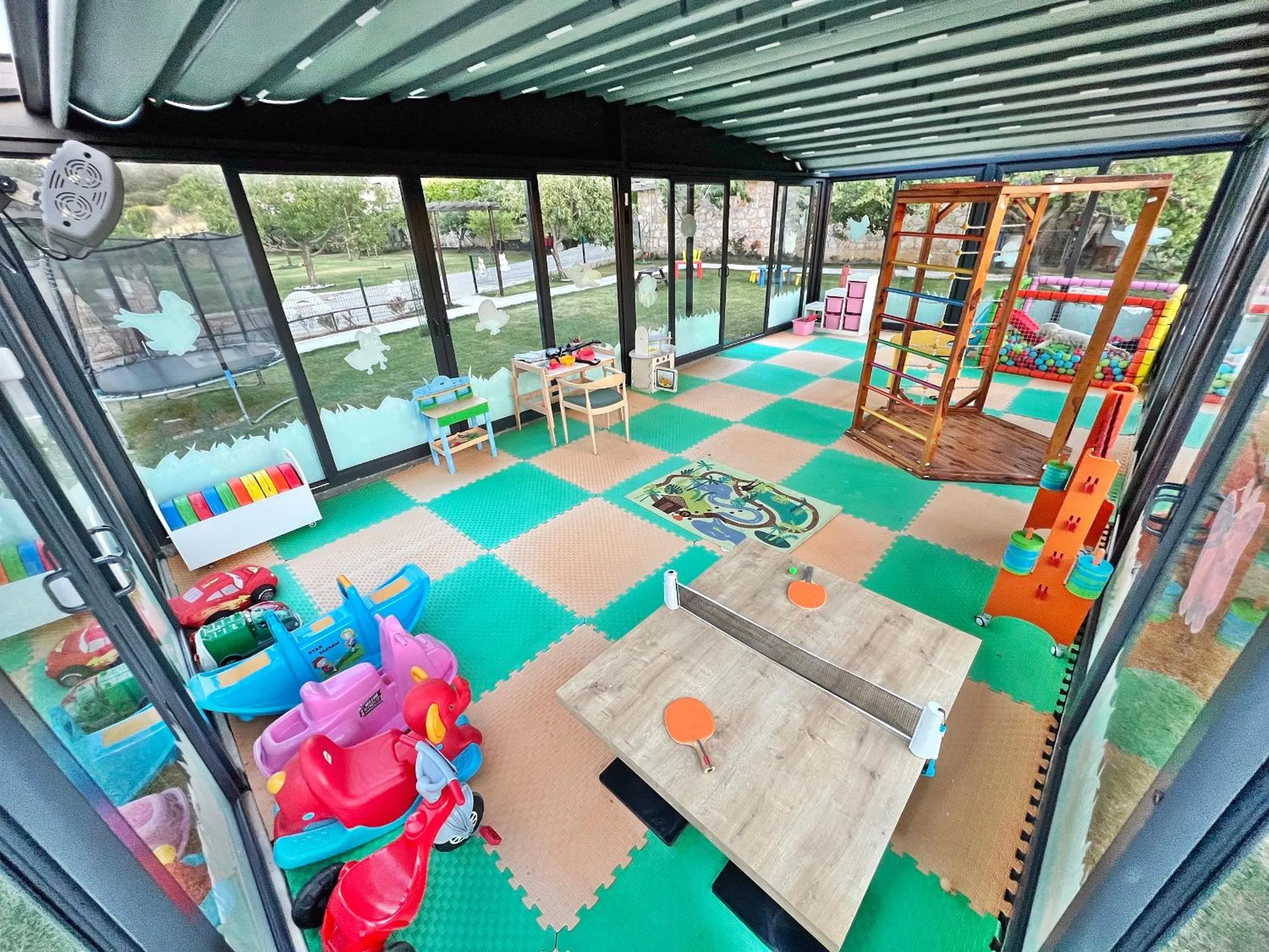 Children play ground in Turnaboğazı Çiftlik Evleri