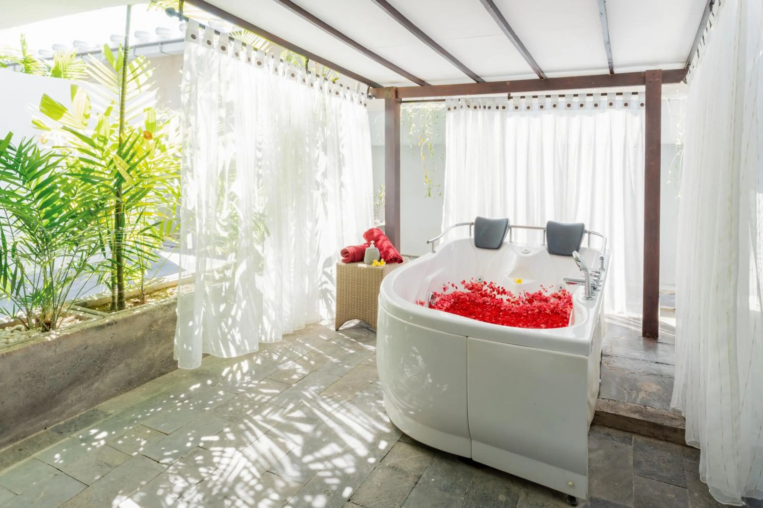 Spa and wellness centre/facilities in b Hotel Bali & Spa