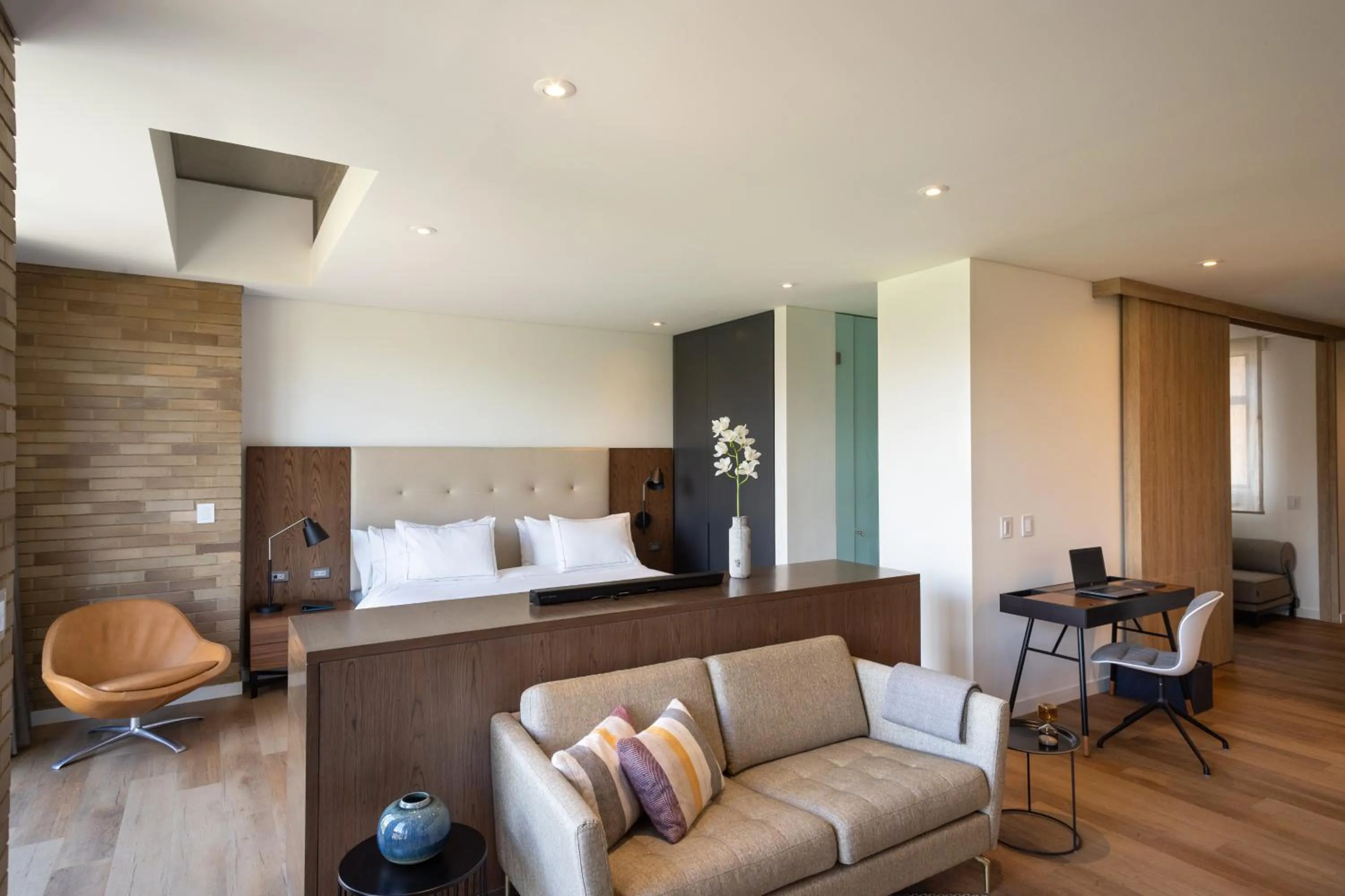 Photo of the whole room in Cassa Luxury Homes