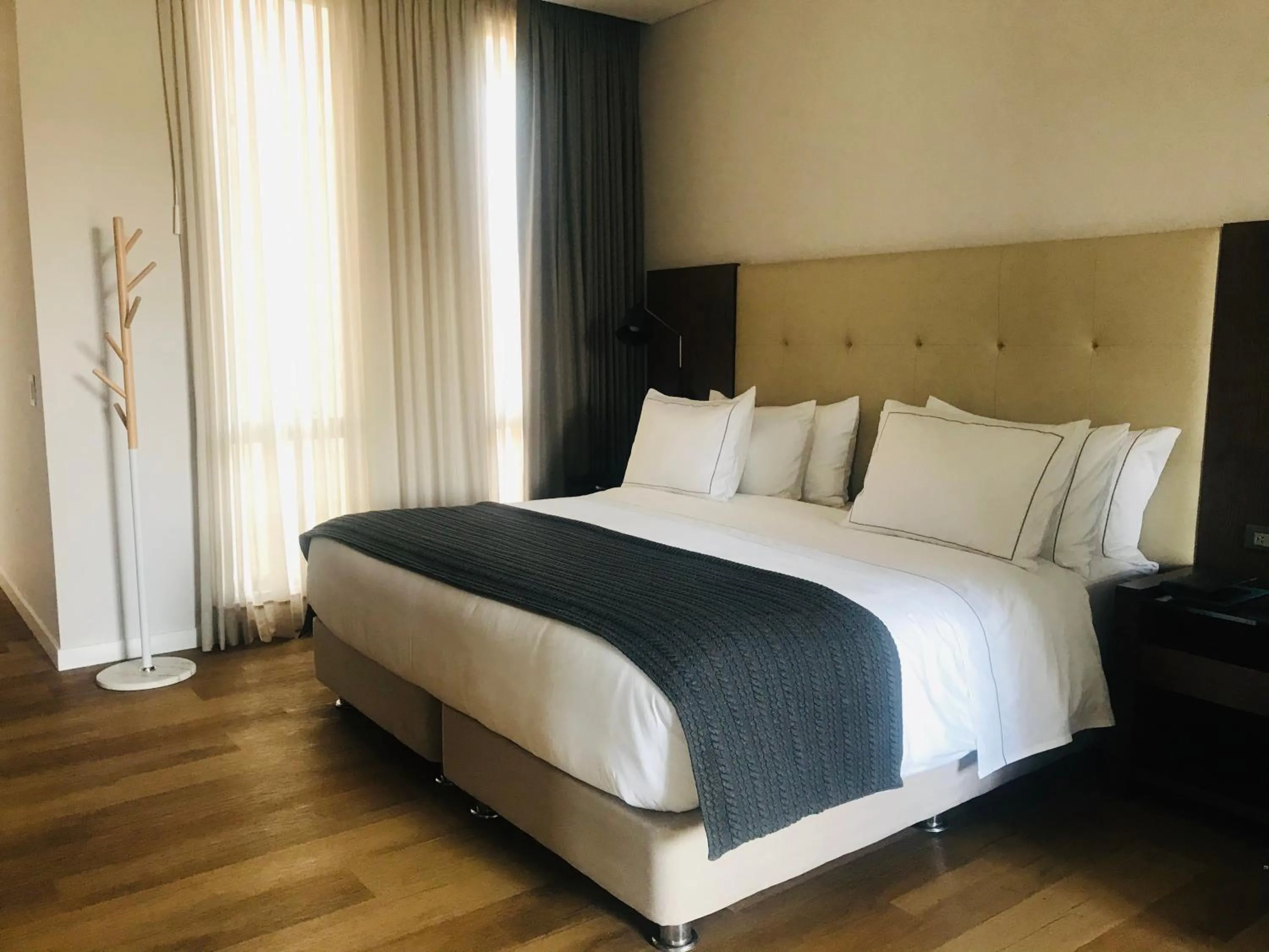 Bedroom, Bed in Cassa Luxury Homes