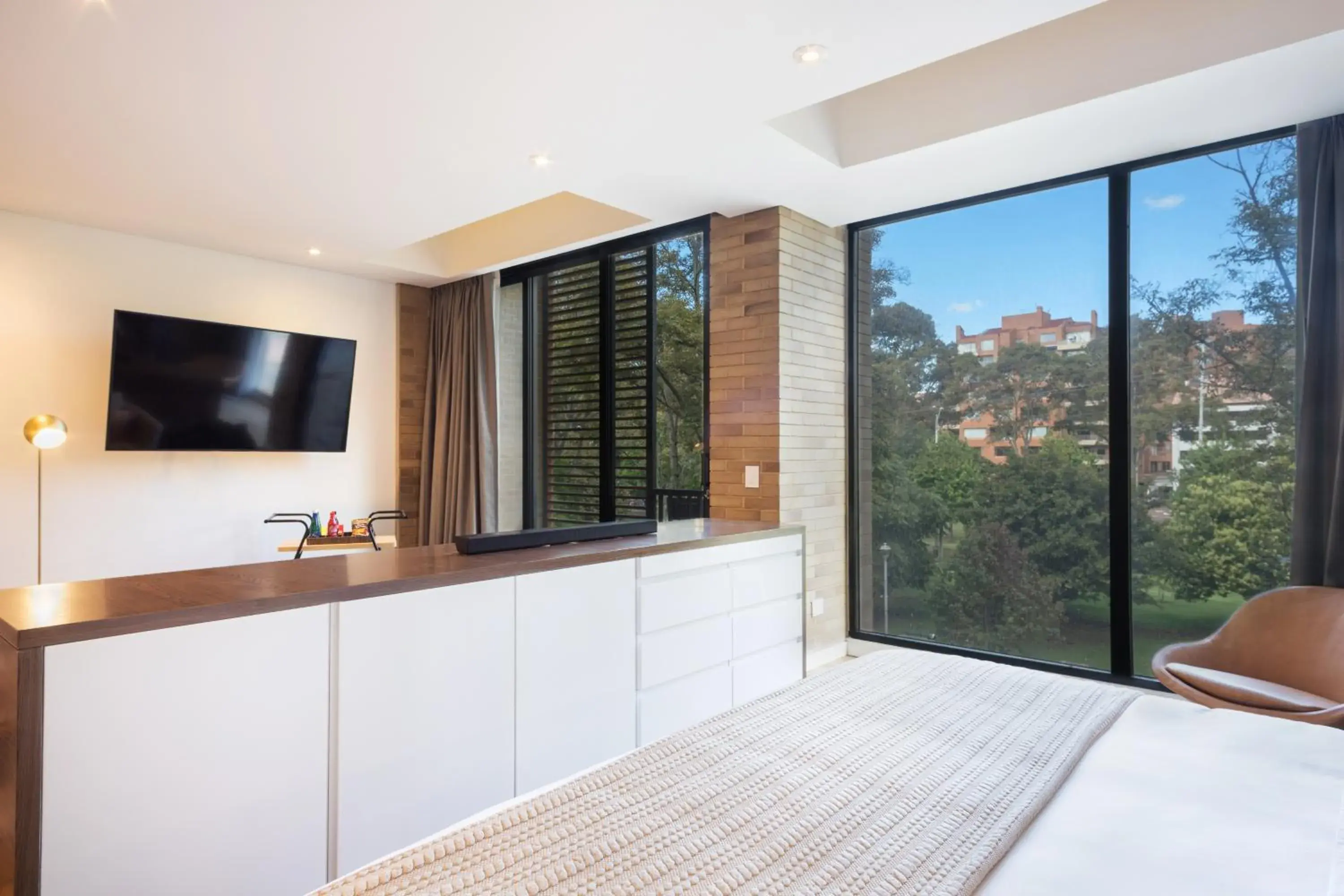 City view, Bed in Cassa Luxury Homes City view, Bed in Cassa Luxury Homes