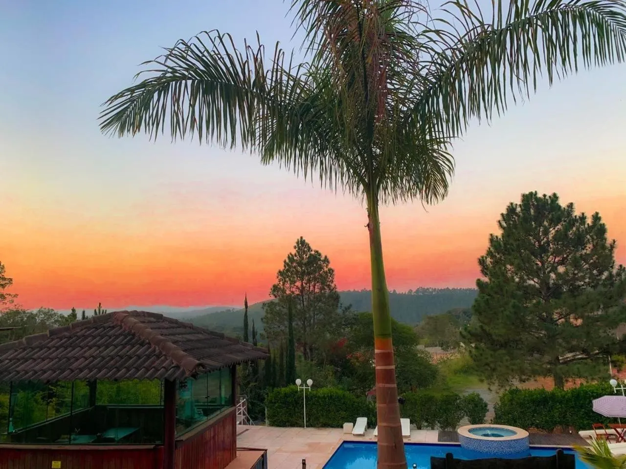 Sunset in Chalés Marinelli em São Roque