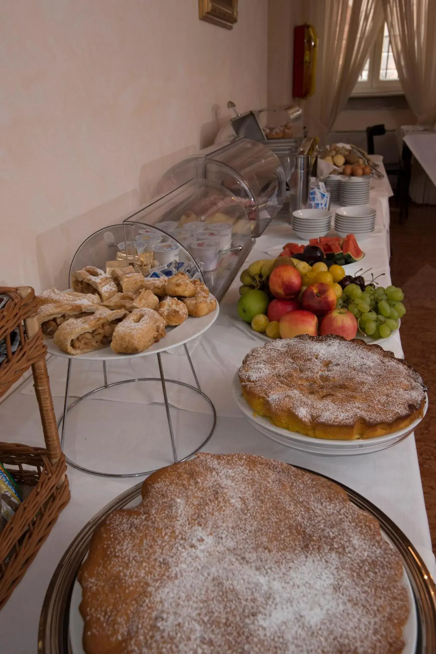 Restaurant/places to eat in Albergo Mazzanti Restaurant/places to eat in Albergo Mazzanti