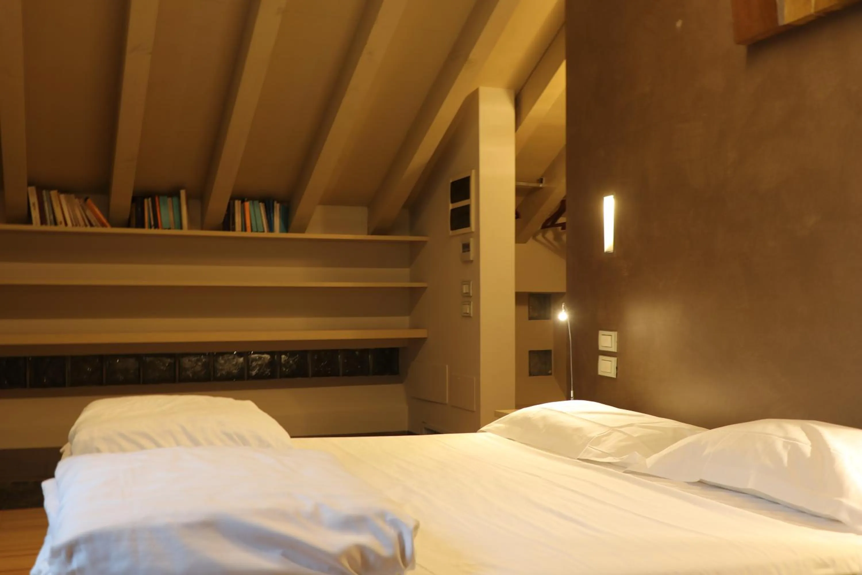 Photo of the whole room, Bed in Borgo Santa Giulia