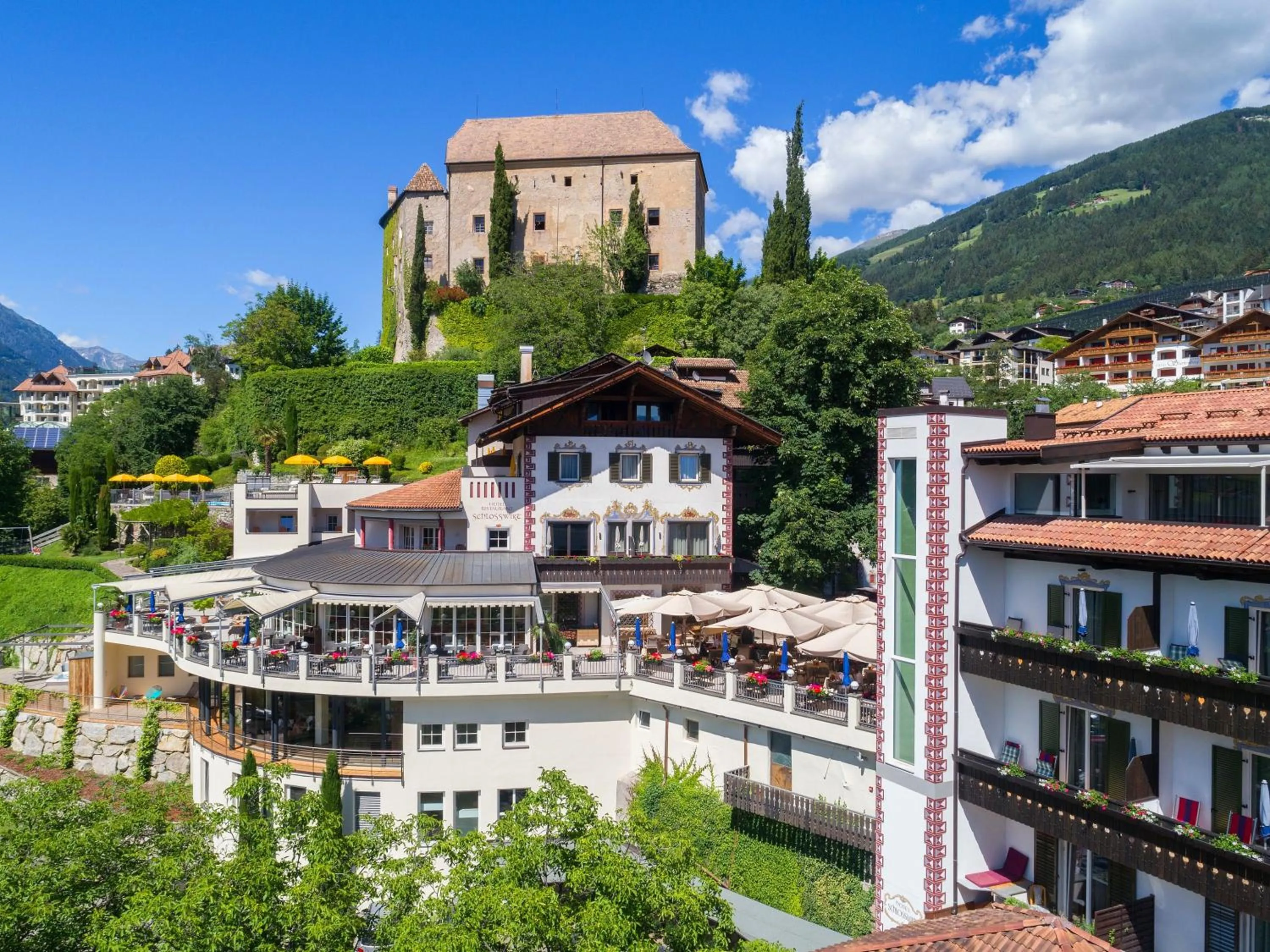 Property building in Hotel Schlosswirt