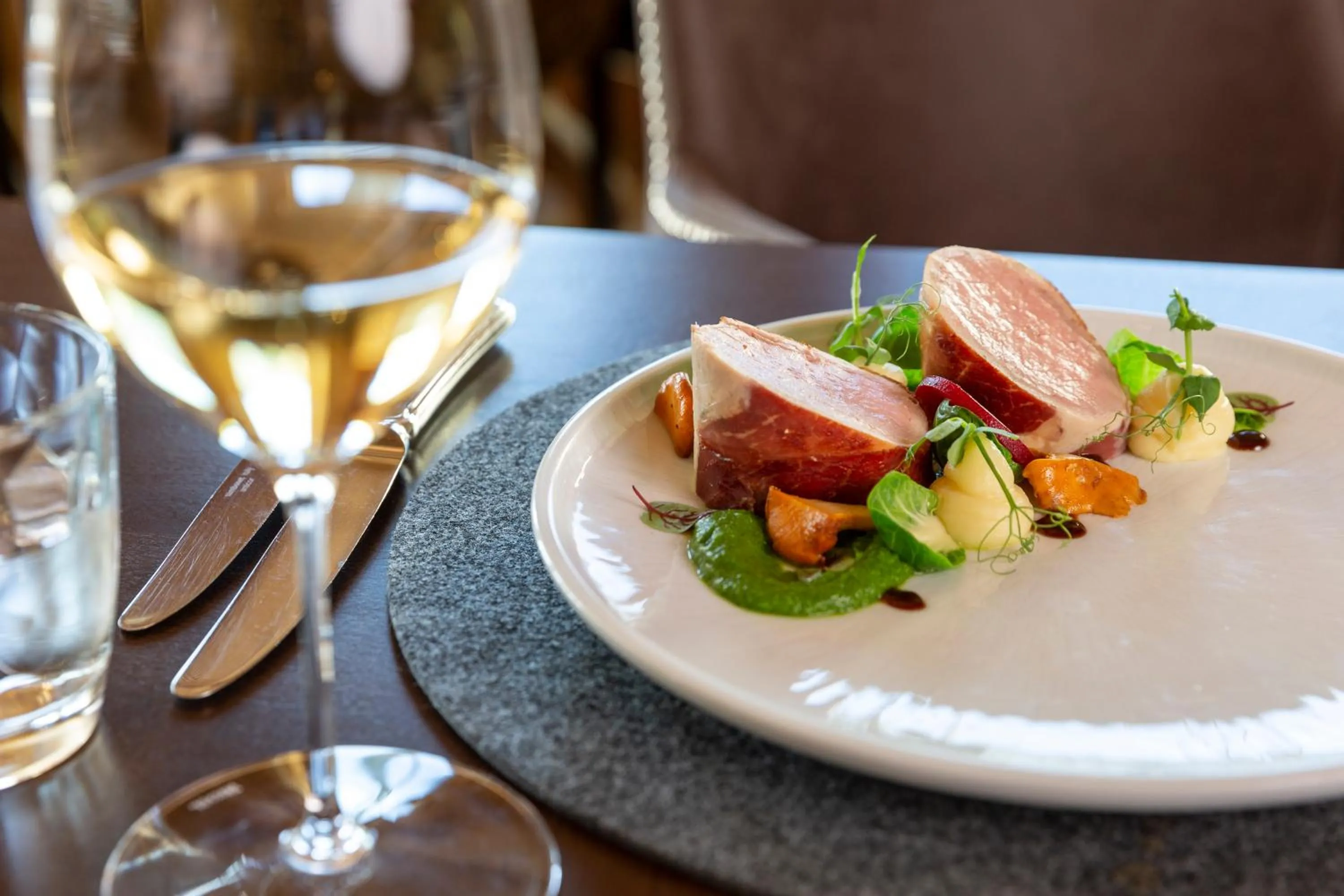 Restaurant/places to eat in Hotel Schlosswirt