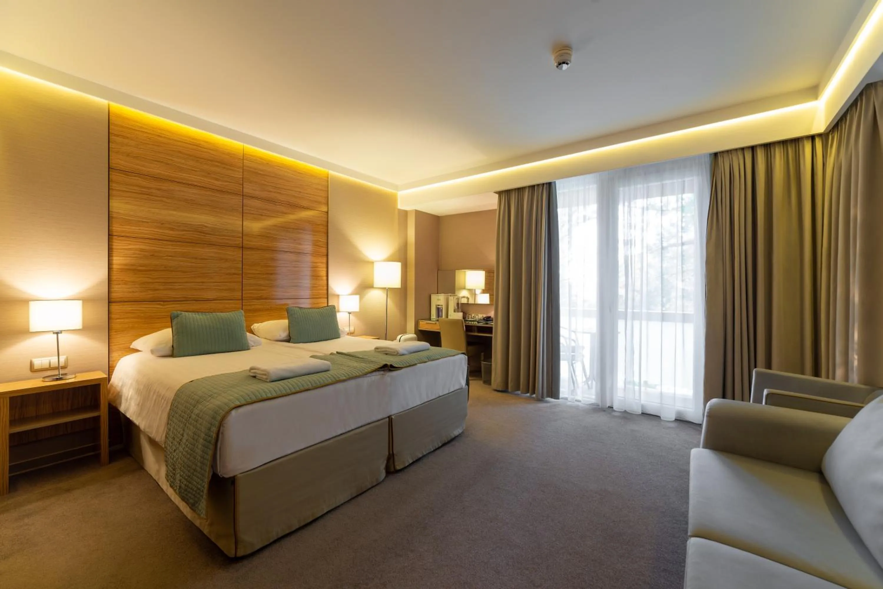 Bedroom, Bed in Hotel Pagony Wellness