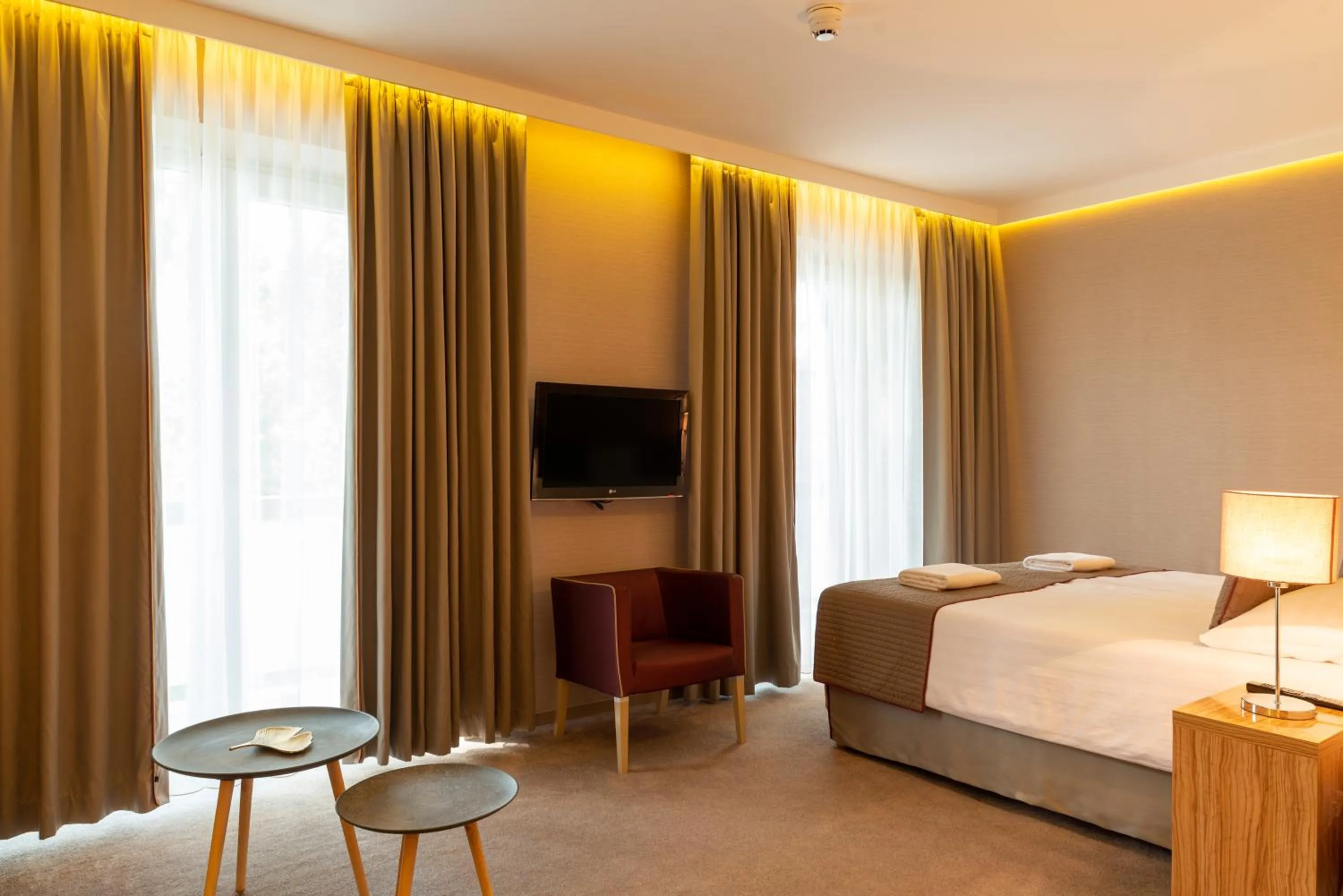 Photo of the whole room, Bed in Hotel Pagony Wellness
