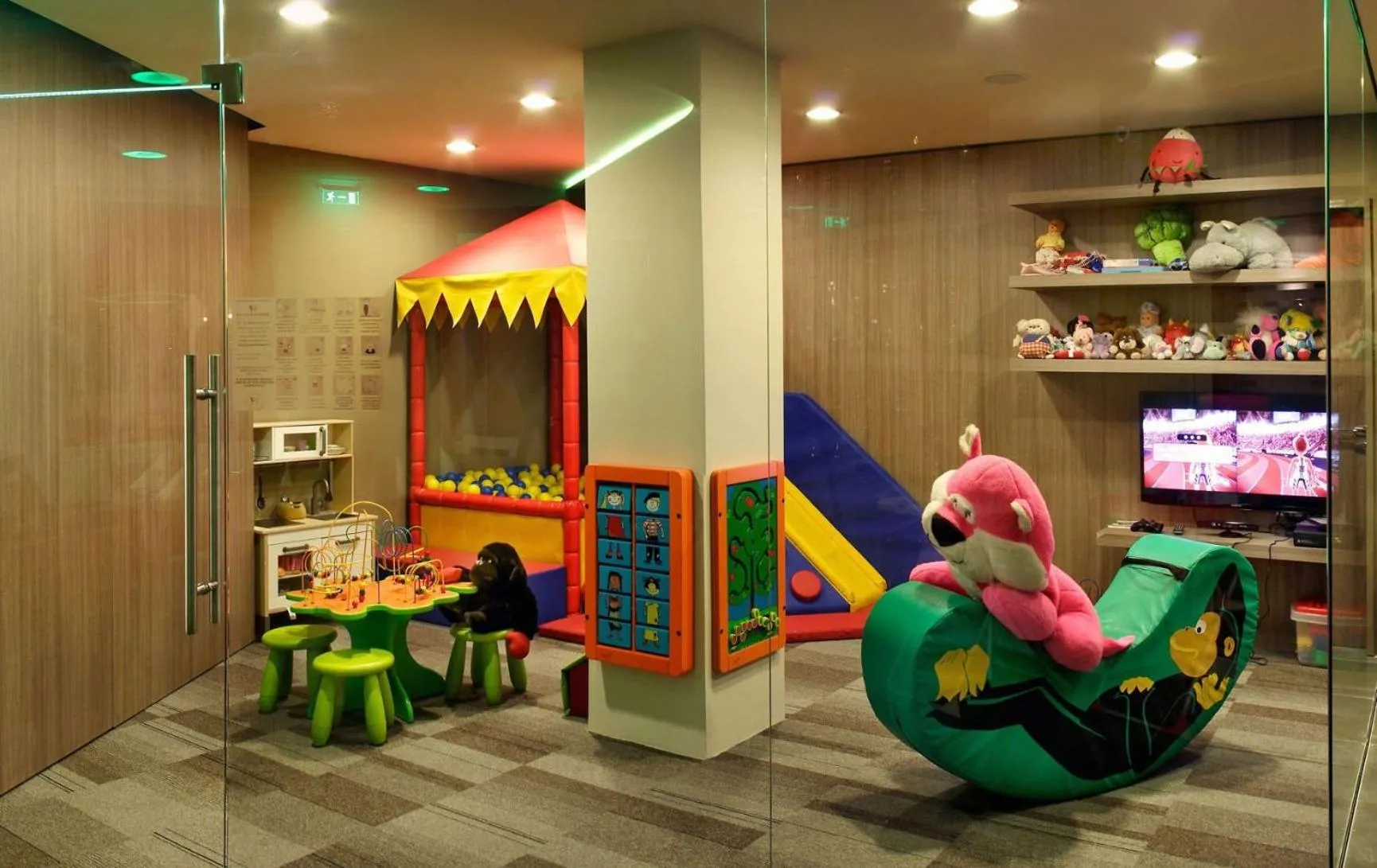 Game Room in Hotel Pagony Wellness