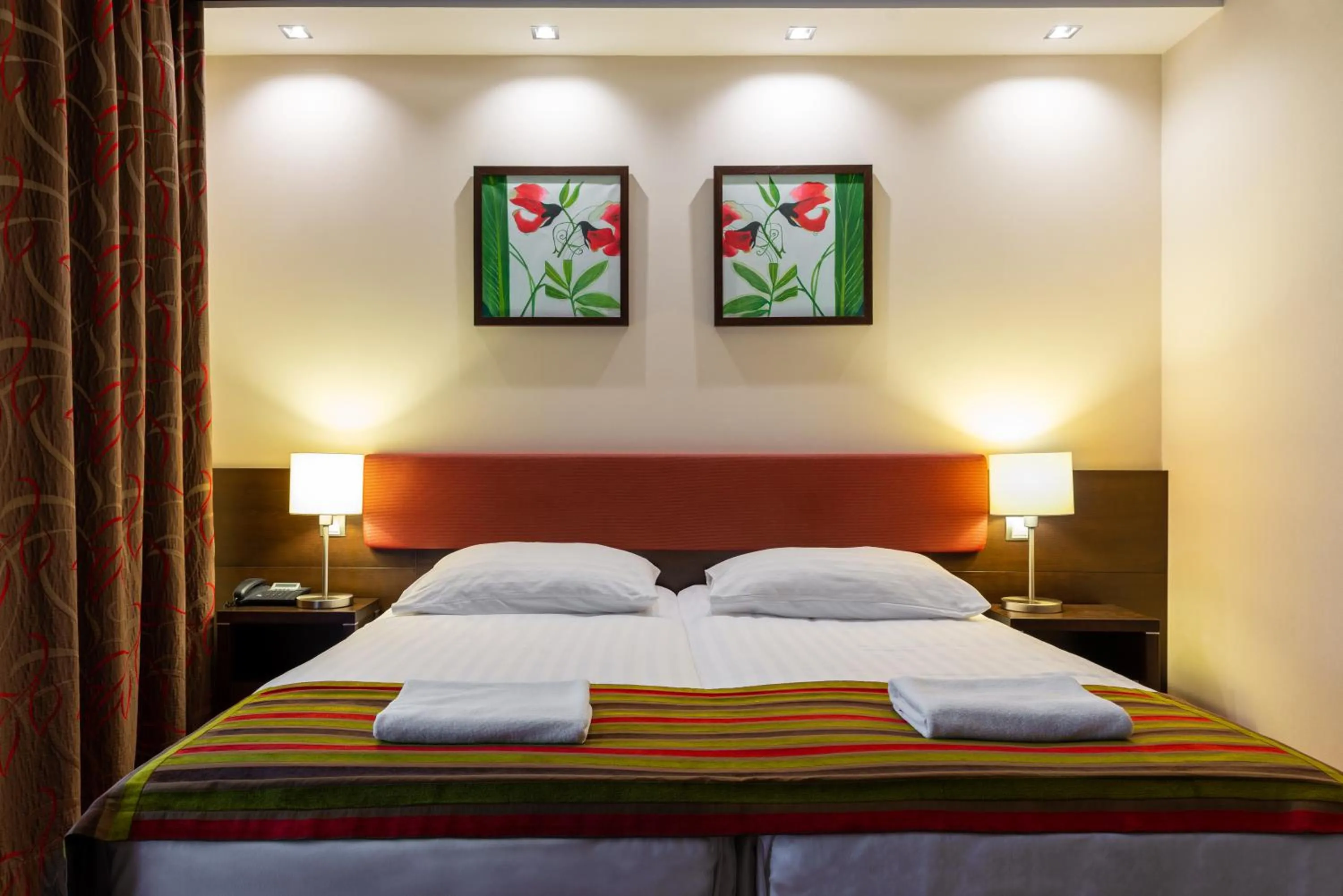 Bed in Hotel Pagony Wellness