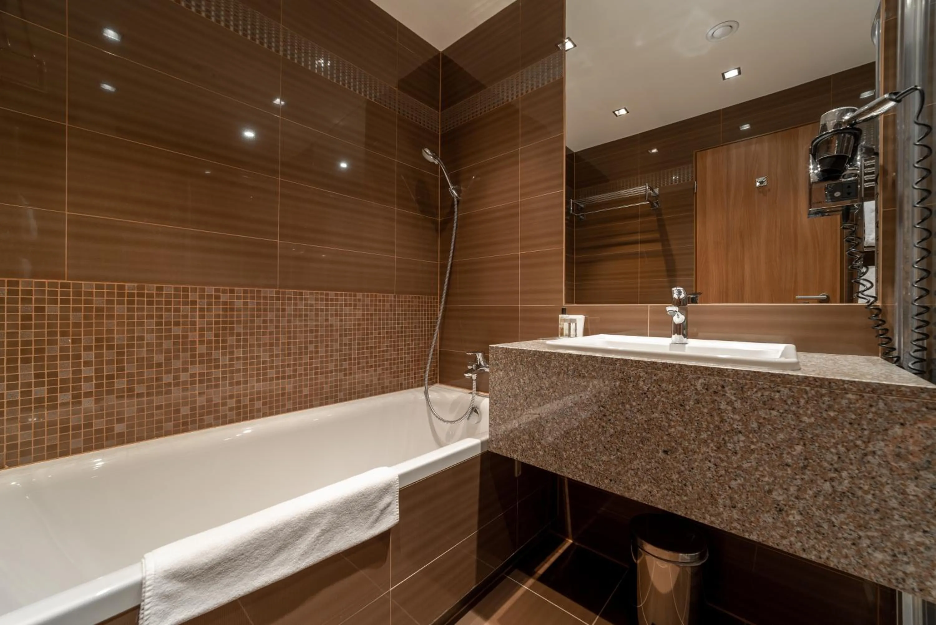 Bathroom in Hotel Pagony Wellness