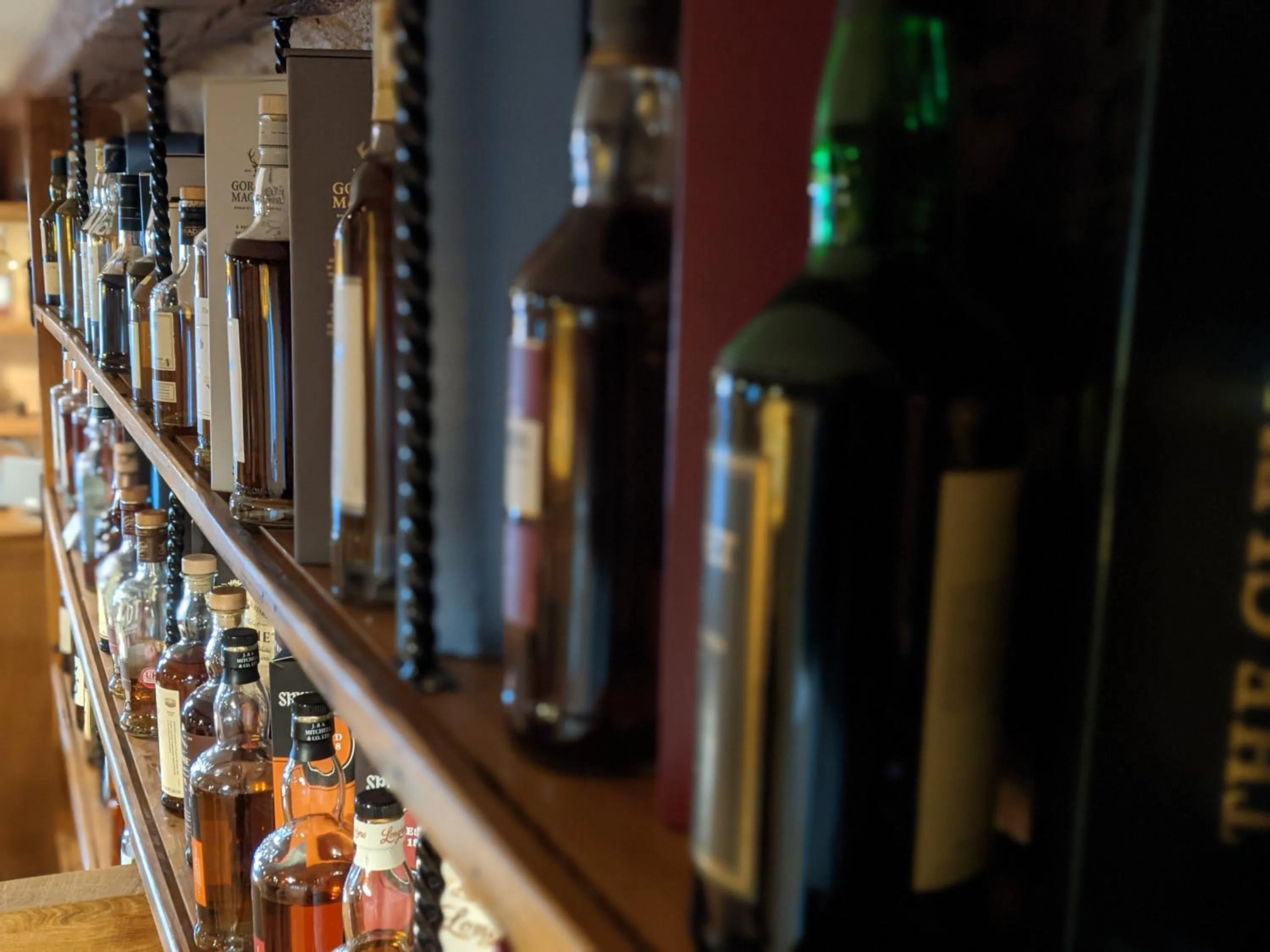 Lounge or bar in The Wayside and Whisky Barn