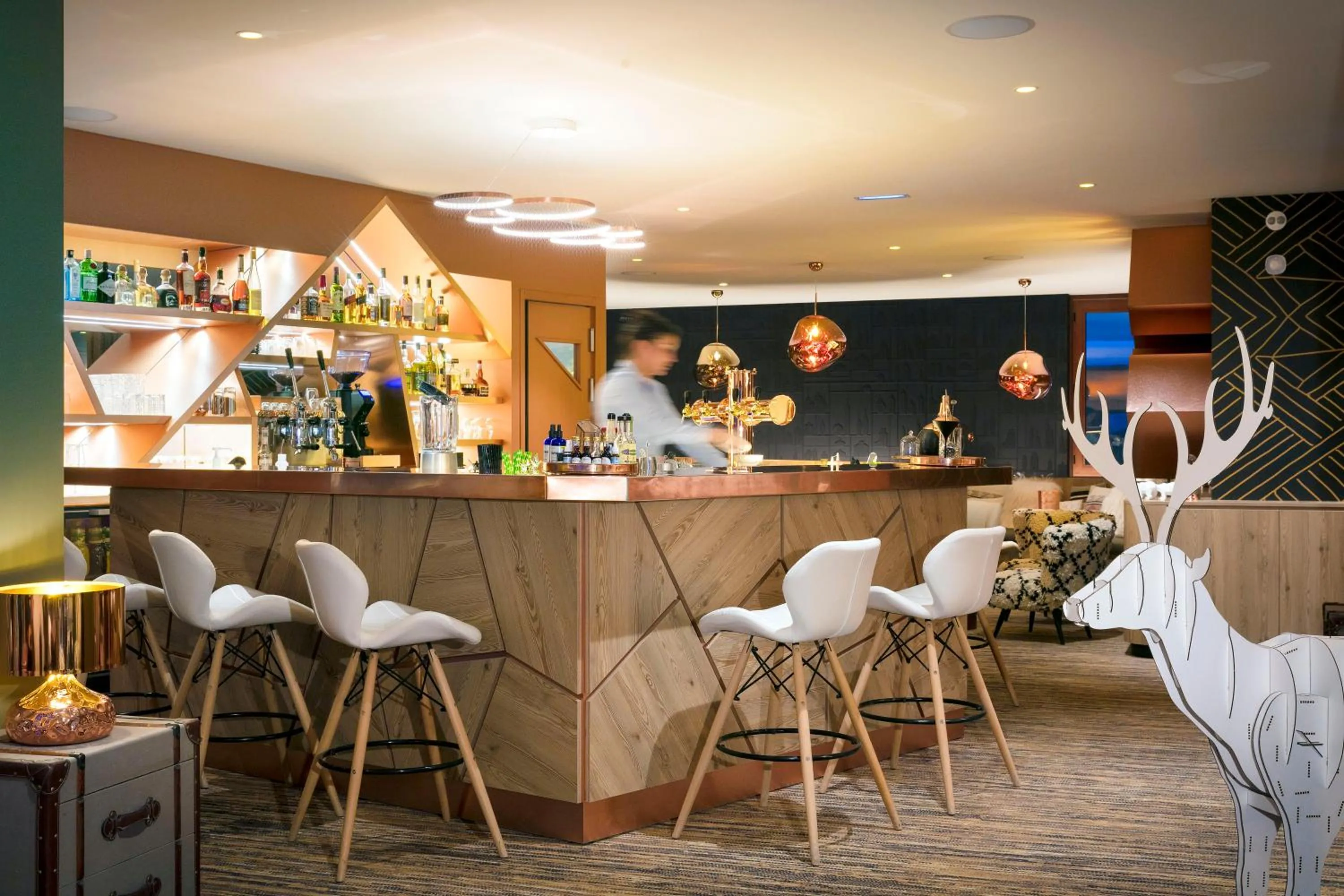 Lounge or bar in Grandes Rousses Hotel & Spa