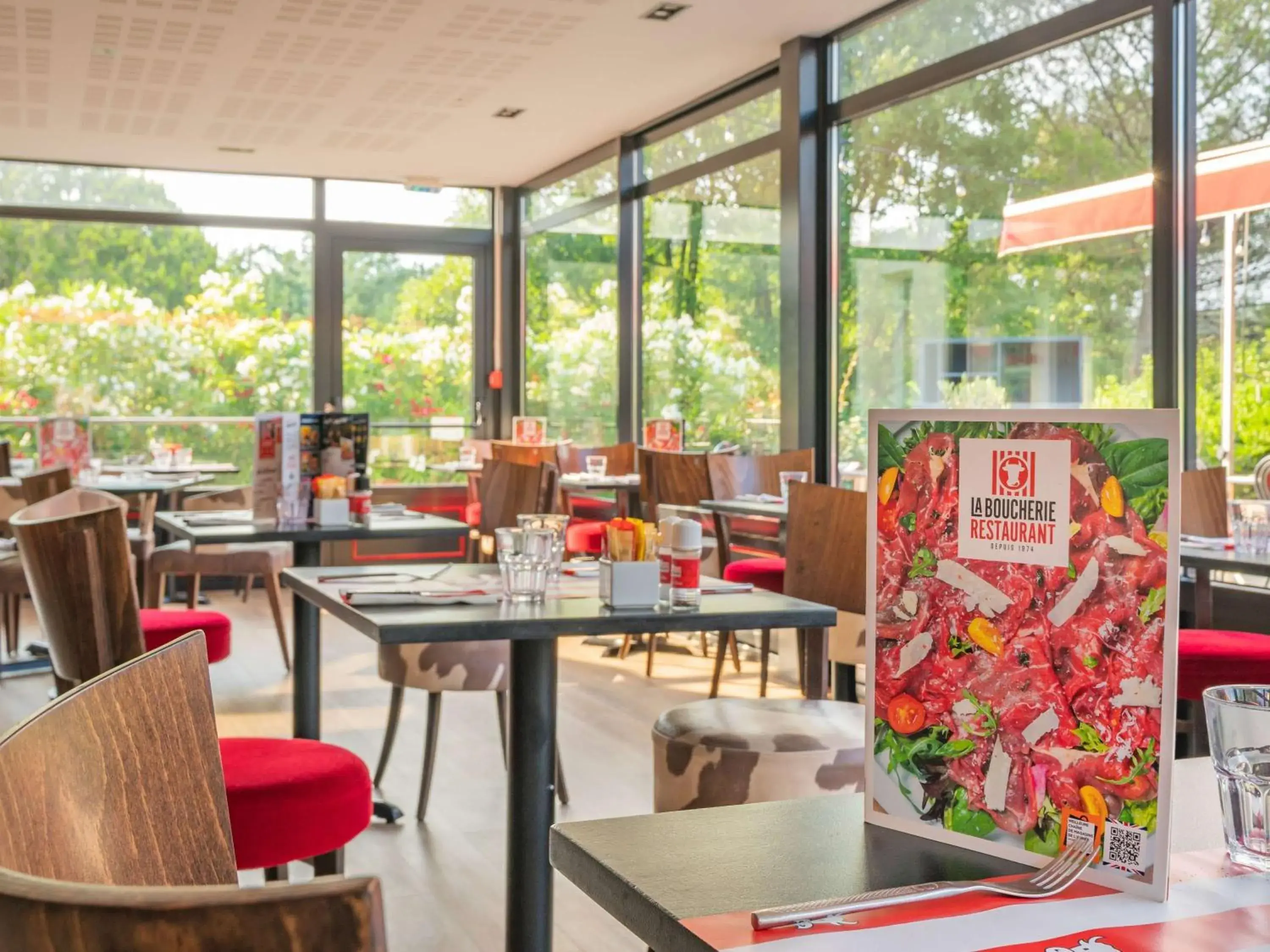 Restaurant/places to eat in ibis Antibes Sophia-Antipolis Restaurant/places to eat in ibis Antibes Sophia-Antipolis