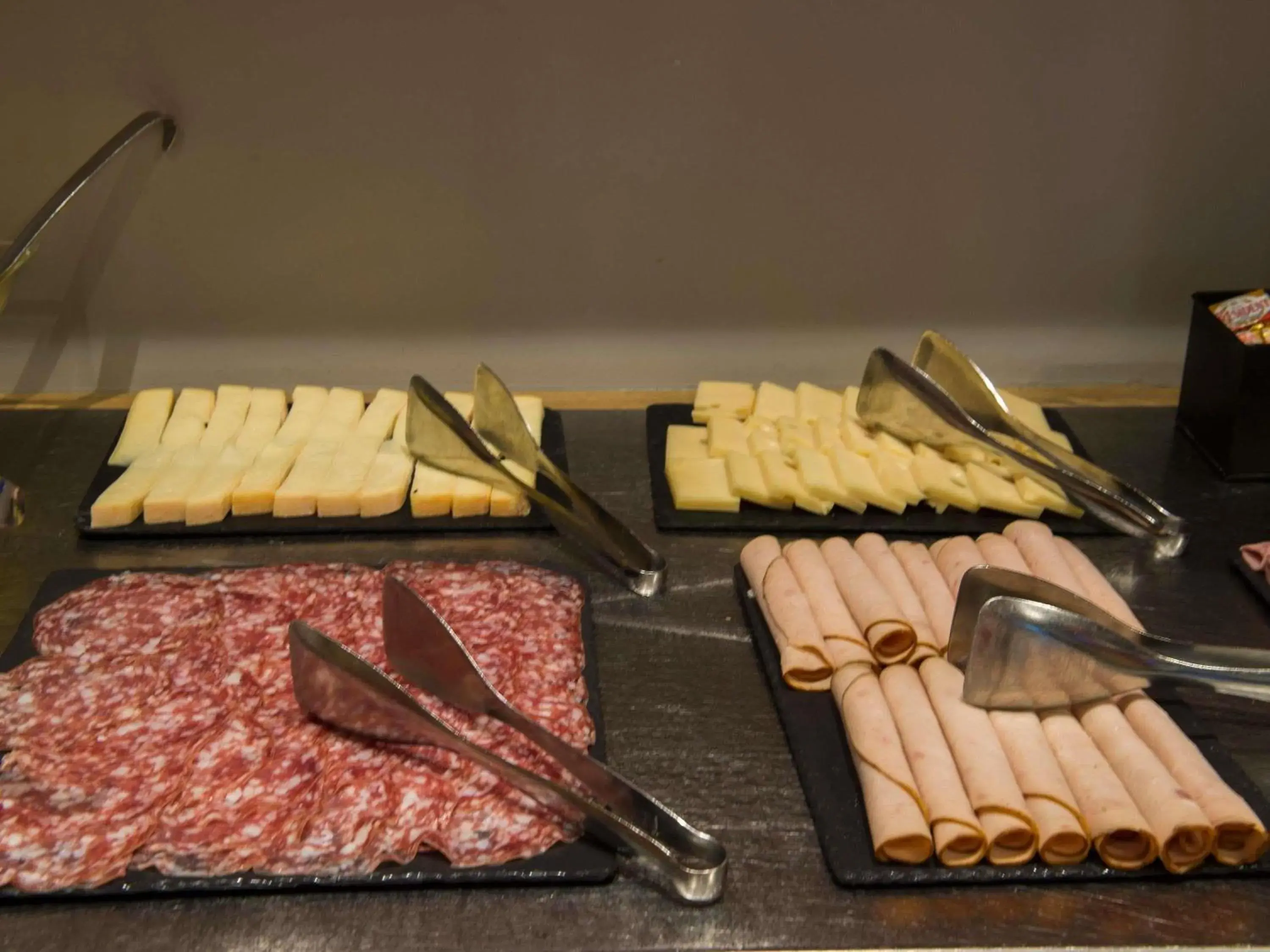 Breakfast in ibis Antibes Sophia-Antipolis Breakfast in ibis Antibes Sophia-Antipolis