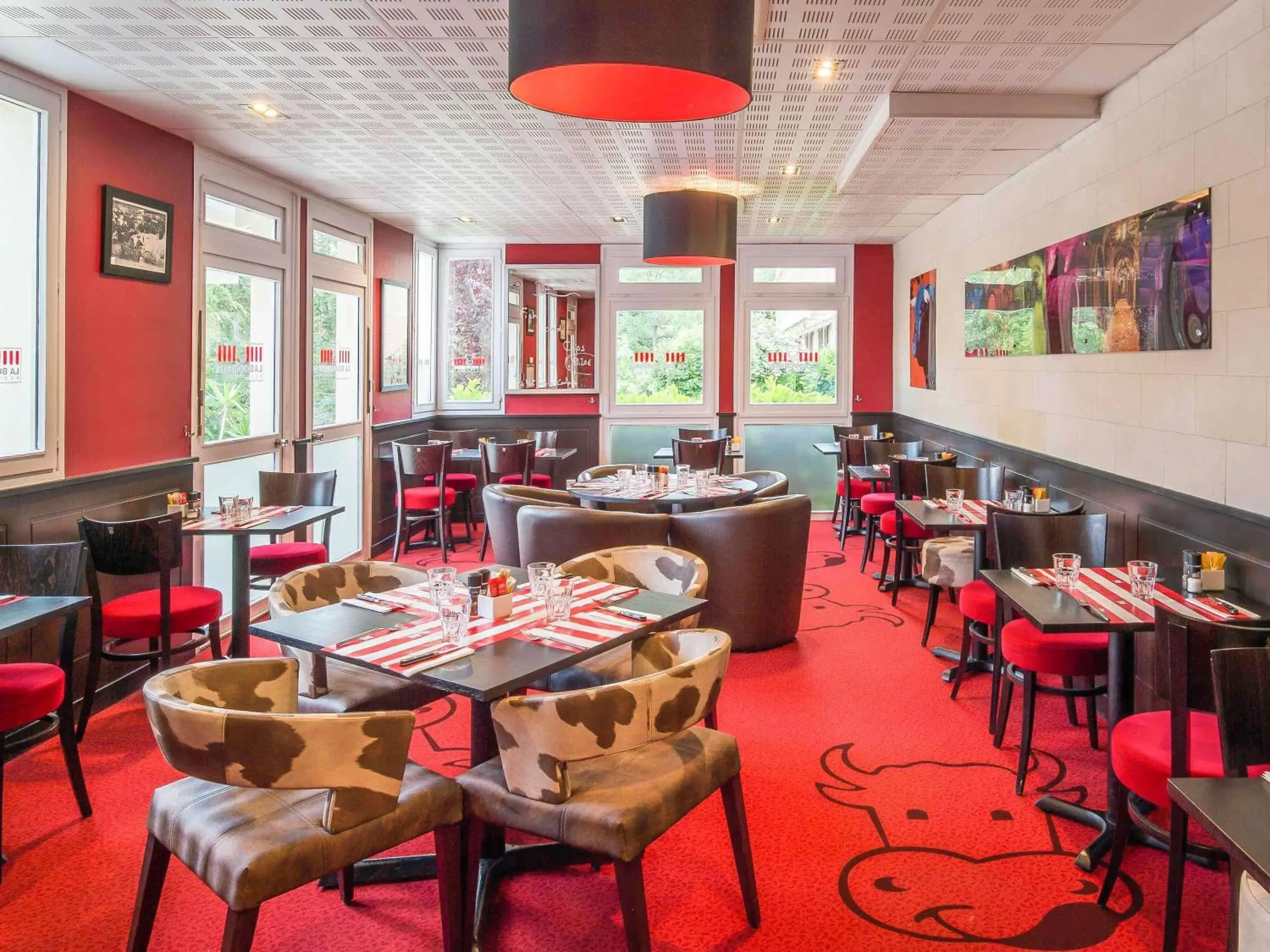 Restaurant/places to eat in ibis Antibes Sophia-Antipolis Restaurant/places to eat in ibis Antibes Sophia-Antipolis