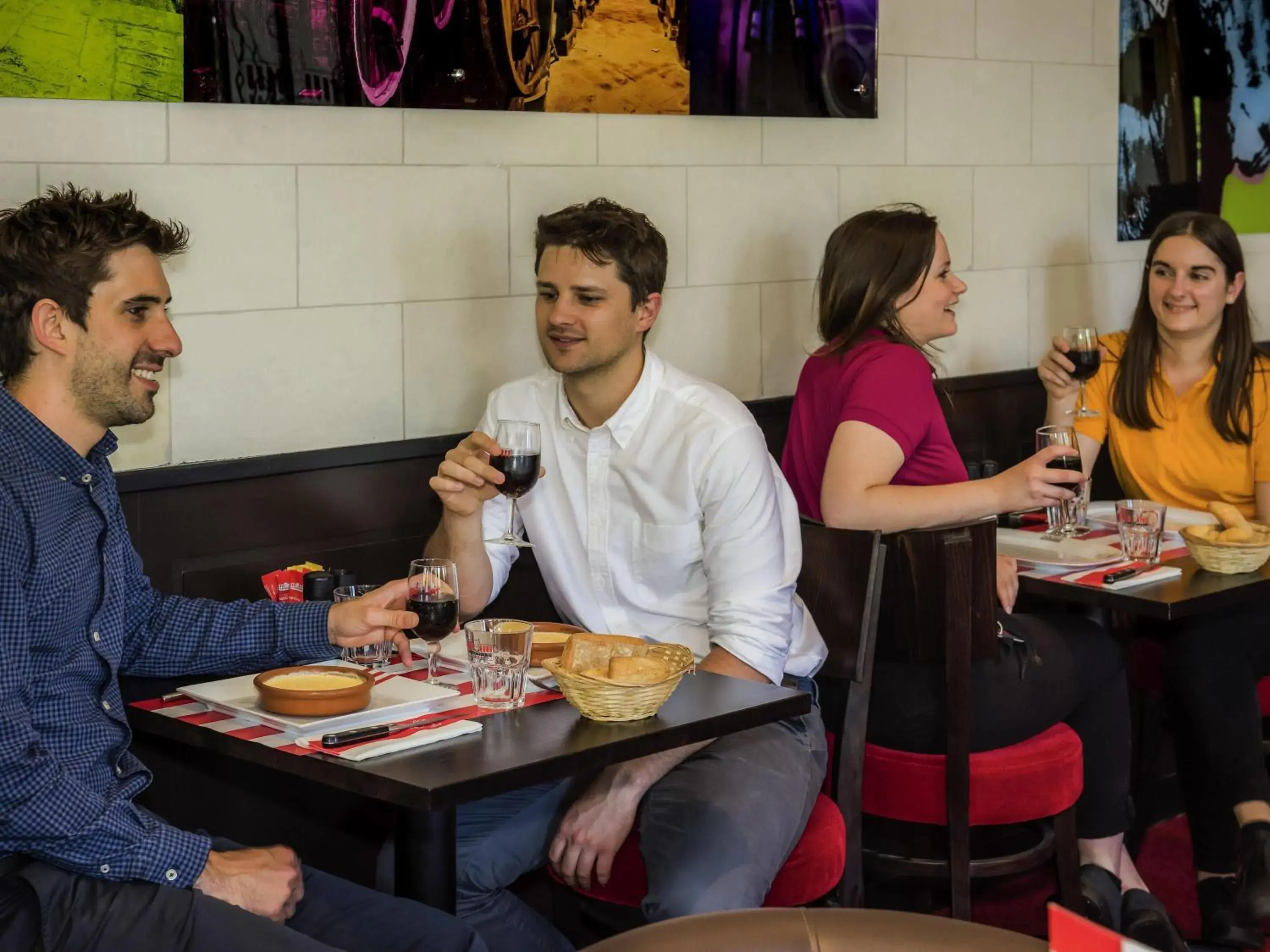 Restaurant/places to eat in ibis Antibes Sophia-Antipolis Restaurant/places to eat in ibis Antibes Sophia-Antipolis