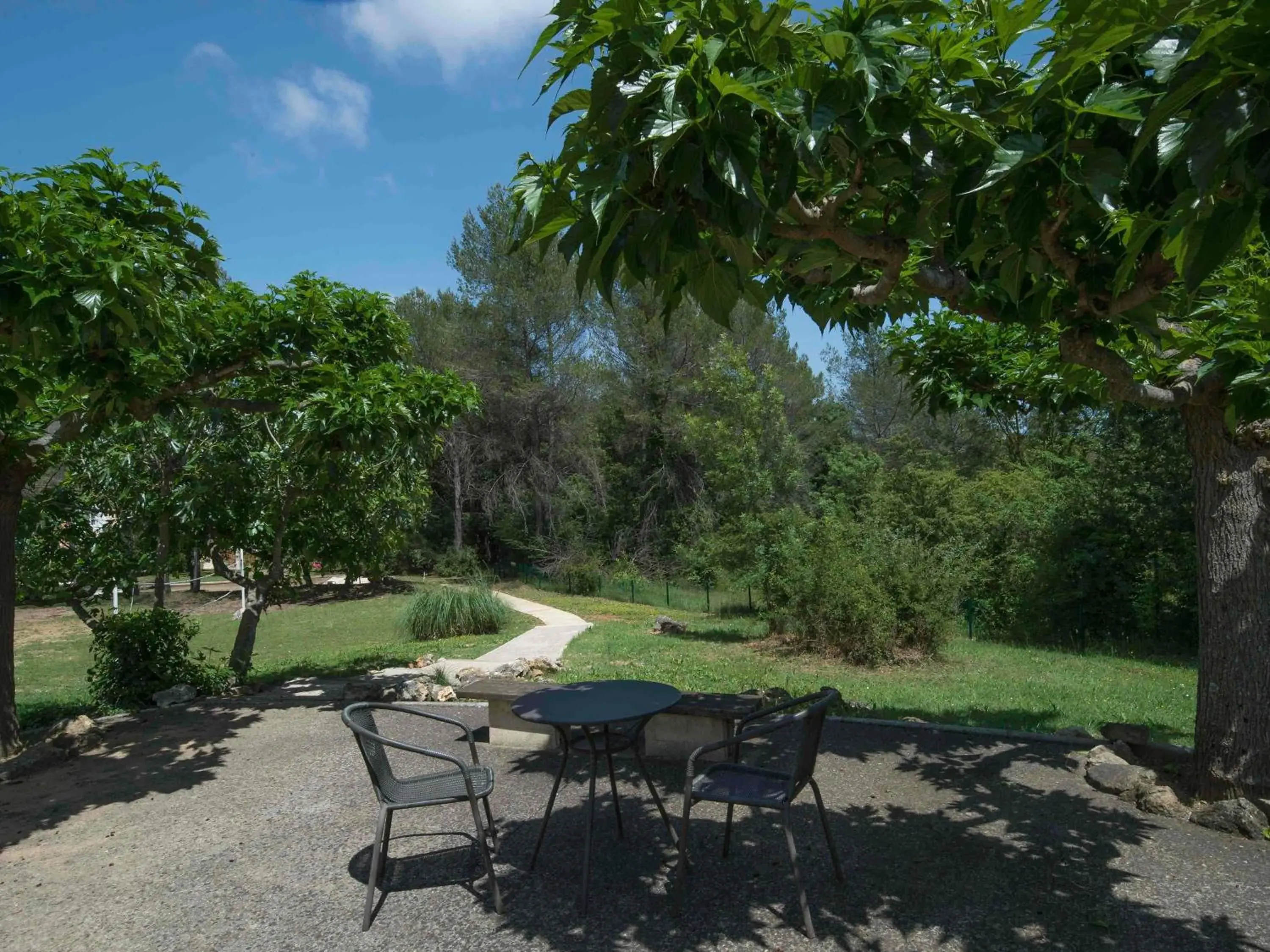 Bedroom in ibis Antibes Sophia-Antipolis Bedroom in ibis Antibes Sophia-Antipolis