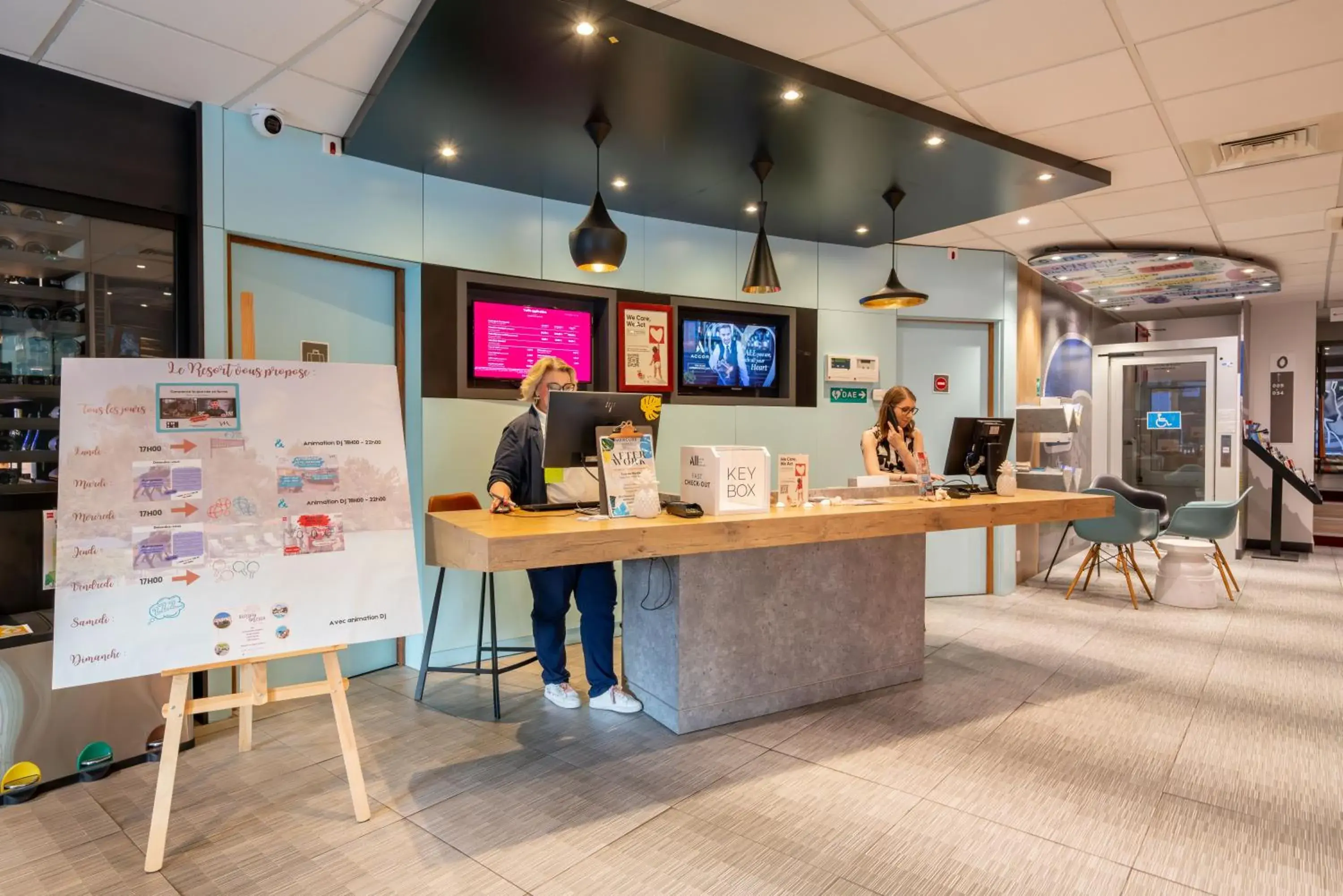 Lobby or reception in ibis Antibes Sophia-Antipolis Lobby or reception in ibis Antibes Sophia-Antipolis
