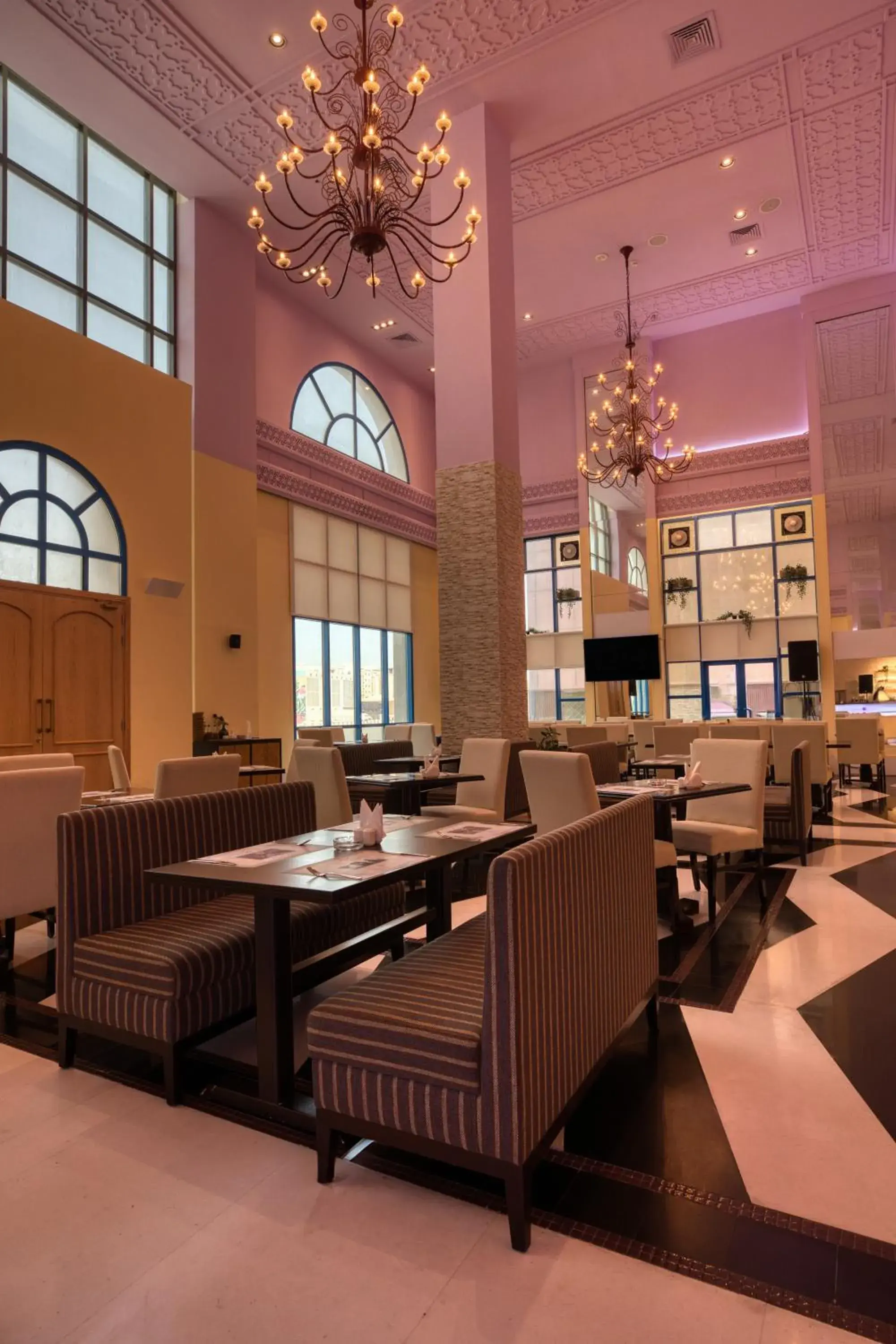 Restaurant/places to eat in Swiss-Belinn Doha Restaurant/places to eat in Swiss-Belinn Doha