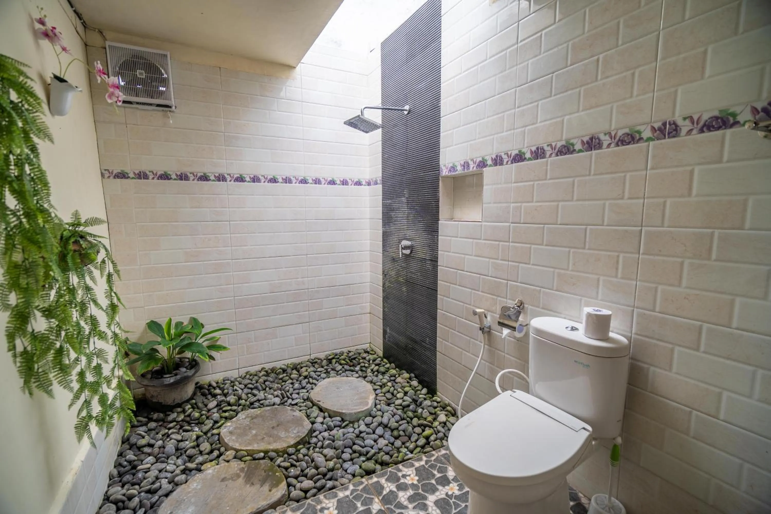 Bathroom in Mardika Private Villa