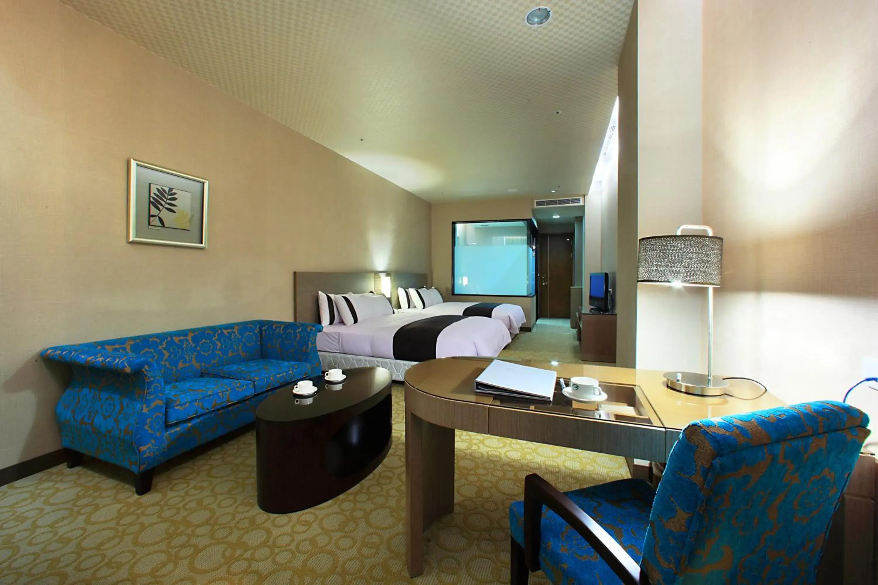 Living room in Shinkansen Grand Hotel Living room in Shinkansen Grand Hotel