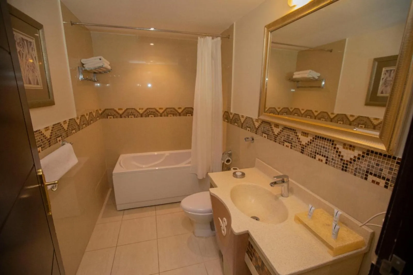 Sanam Hotel Suites - Riyadh