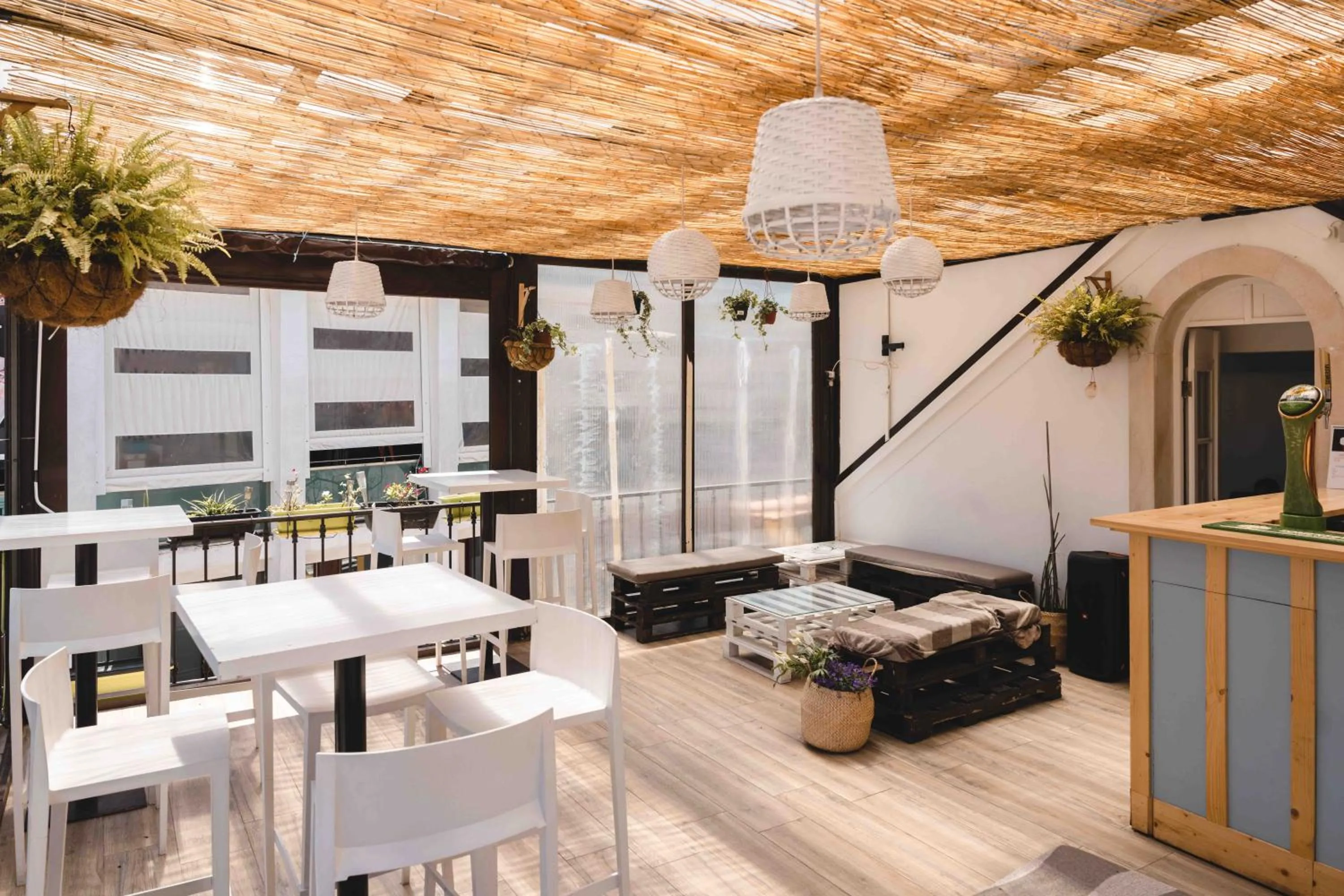Balcony/Terrace in Cascais Bay Hostel